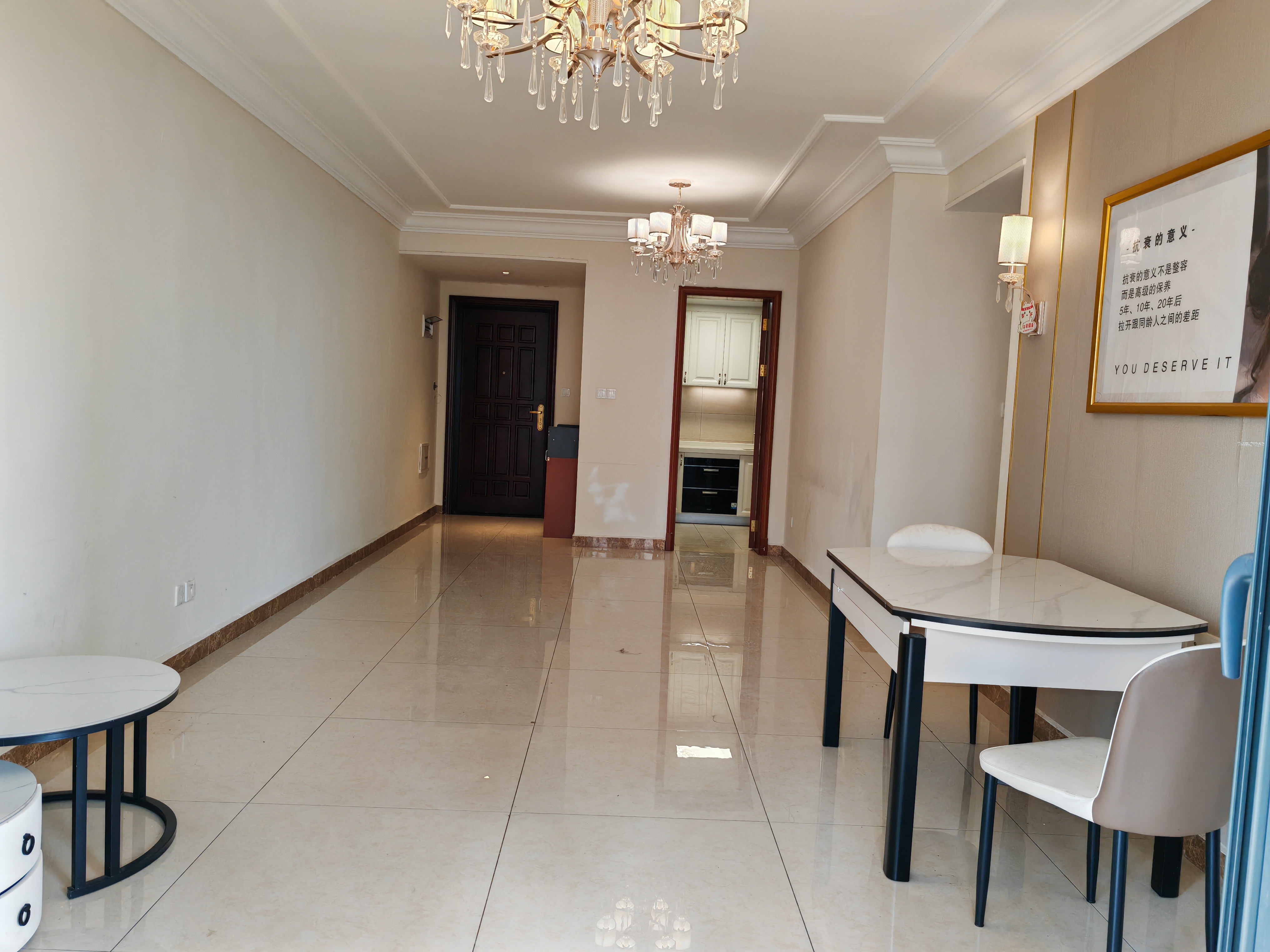 恒大名都 3室2厅2卫 1850.0元/月 恒大名都 3室2厅2卫 1850.0元/月室内图