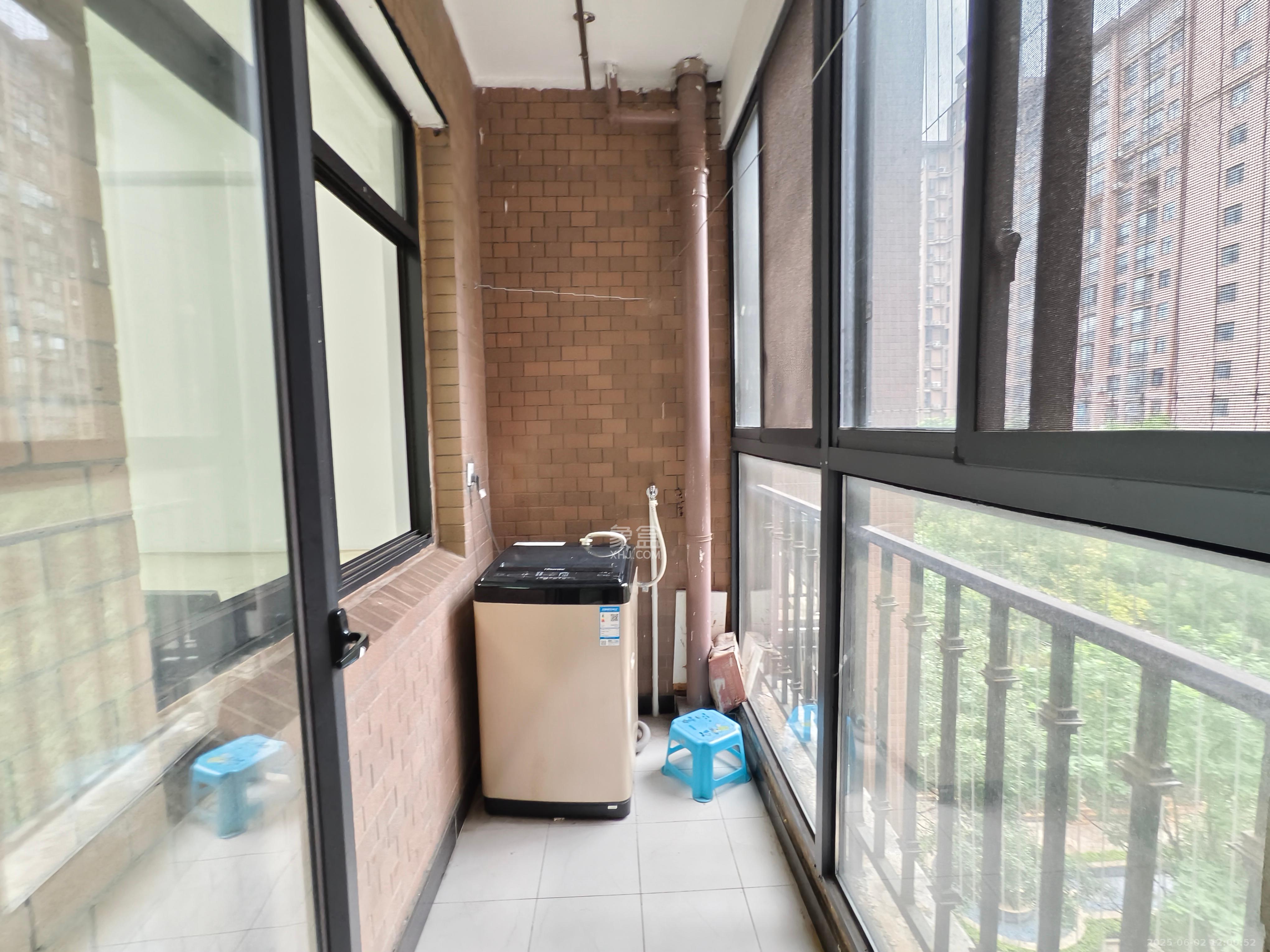 康桥长郡 4室2厅2卫 2400.0元/月 康桥长郡 4室2厅2卫 2400.0元/月室内图