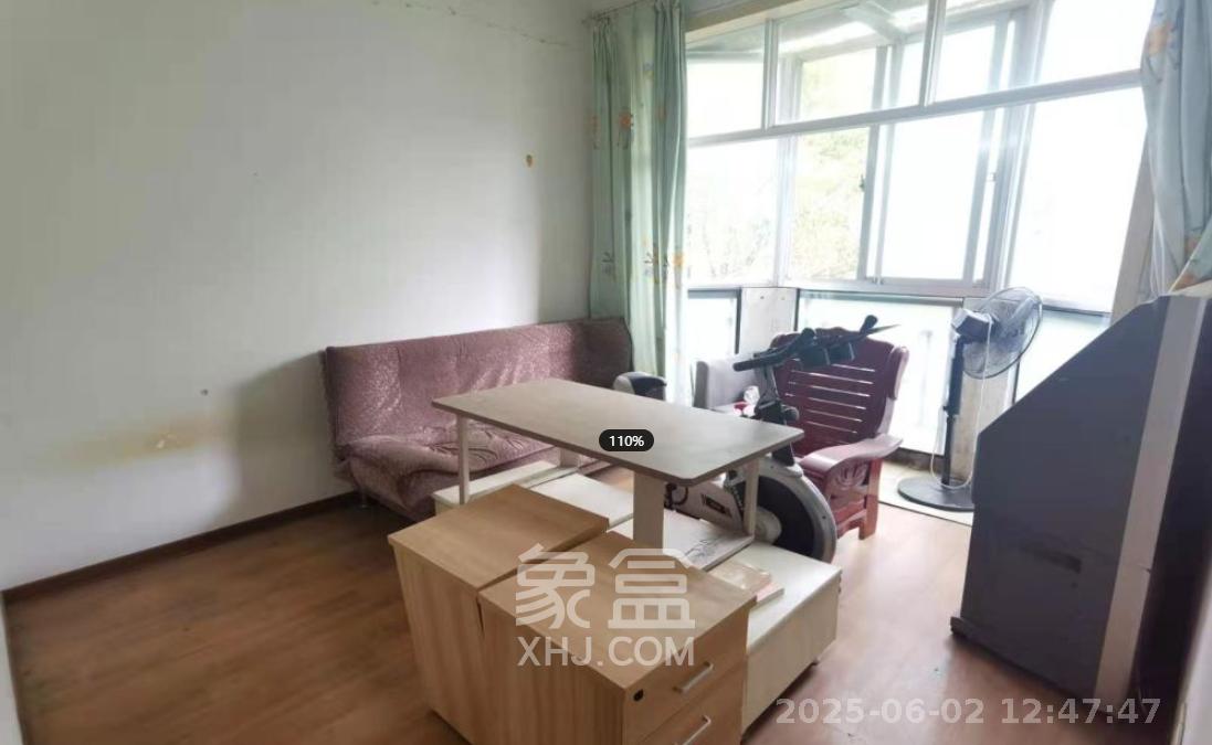 山水人家一二期 3室2厅1卫 1600.0元/月 山水人家一二期 3室2厅1卫 1600.0元/月室内图