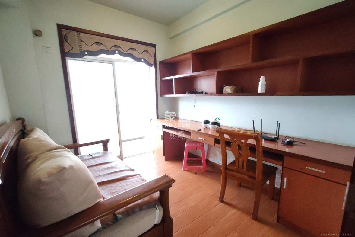 城市山水豪园(山水城市风景) 3室2厅2卫 2600.0元/月 城市山水豪园(山水城市风景) 3室2厅2卫 2600.0元/月室内图