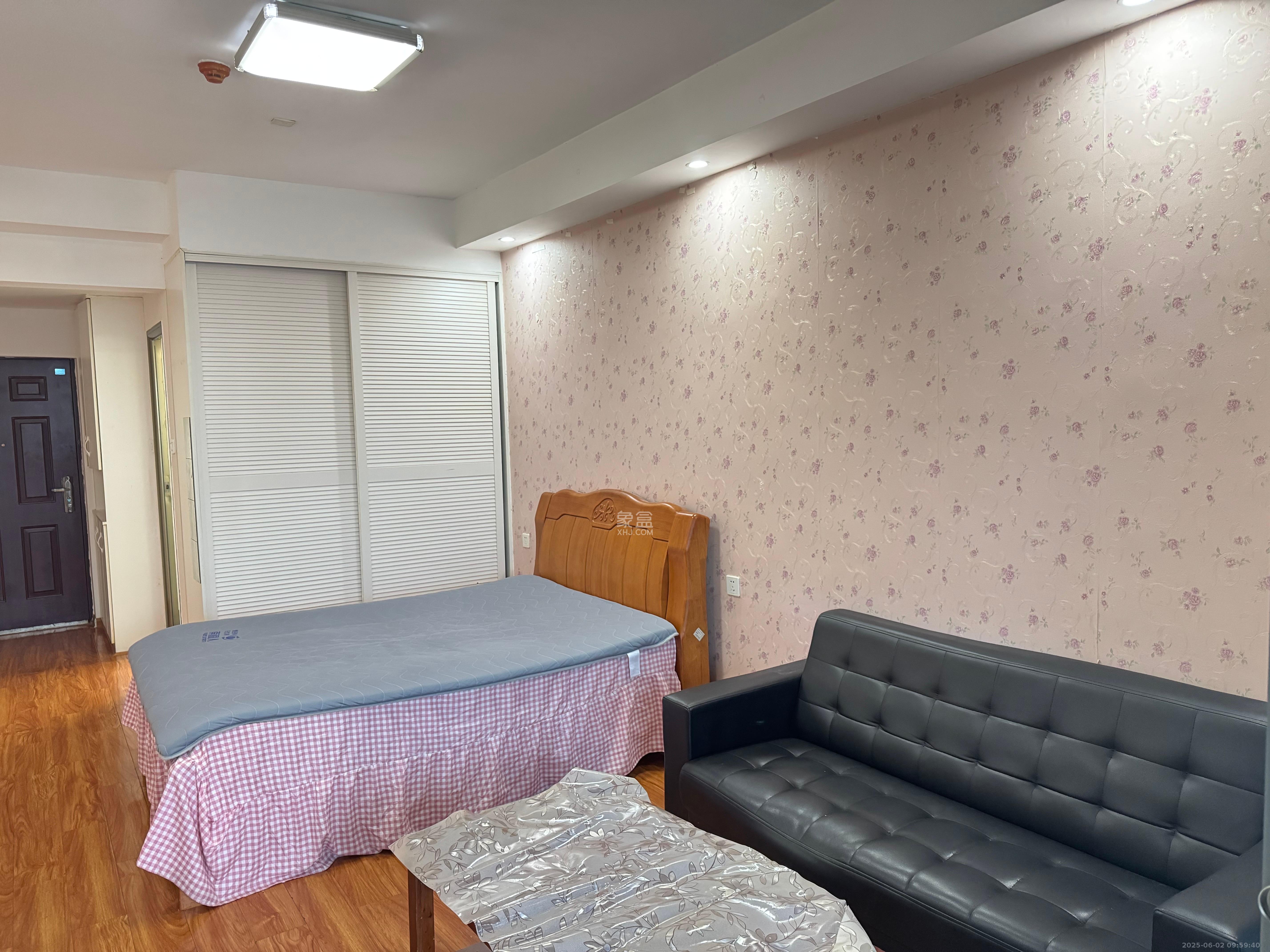 海德公园  1室1厅1卫   1300.00元/月室内图