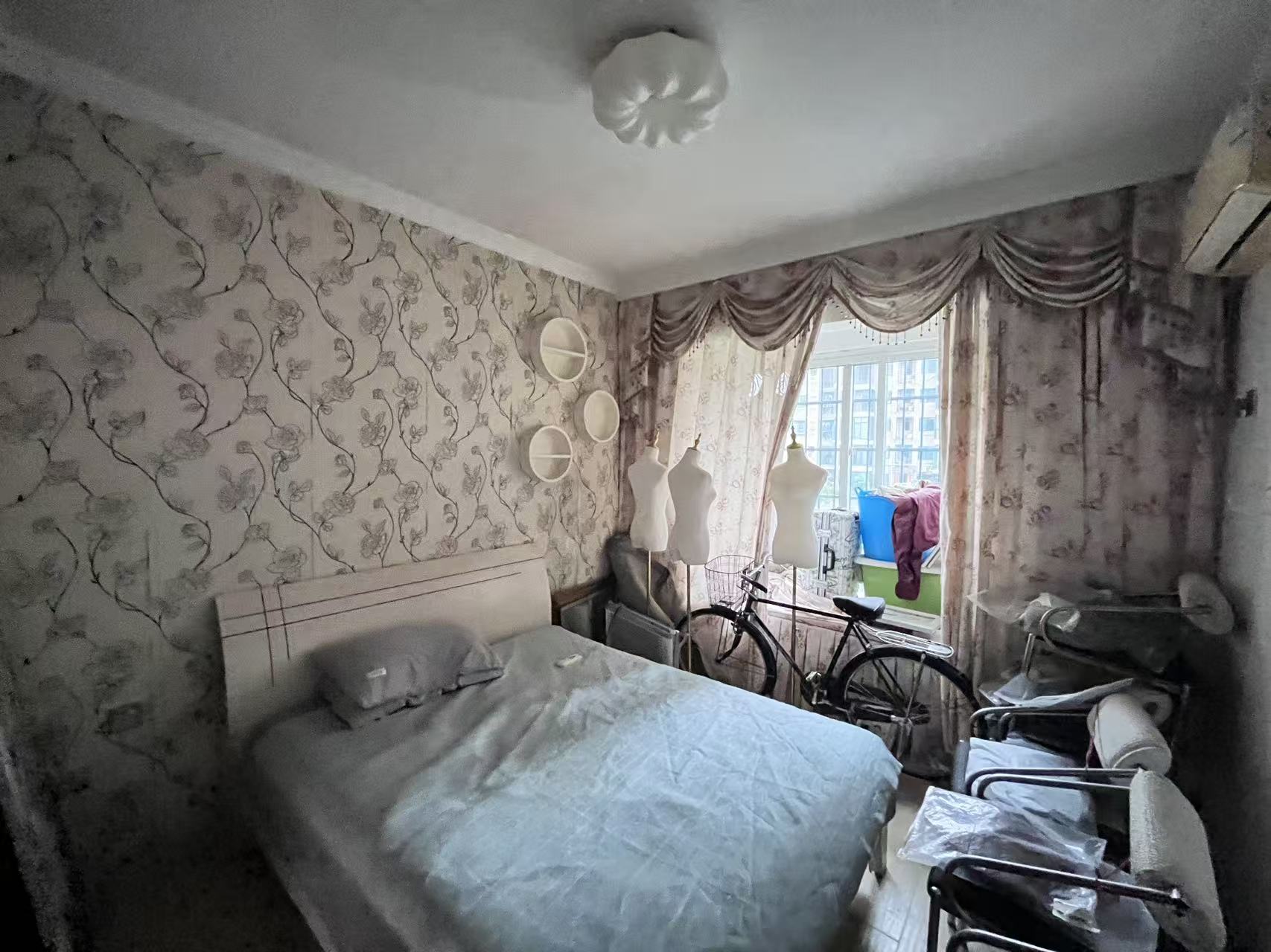 冠都现代城(冠都幸福彼岸) 3室0厅0卫 1500.0元/月 冠都现代城(冠都幸福彼岸) 3室0厅0卫 1500.0元/月室内图