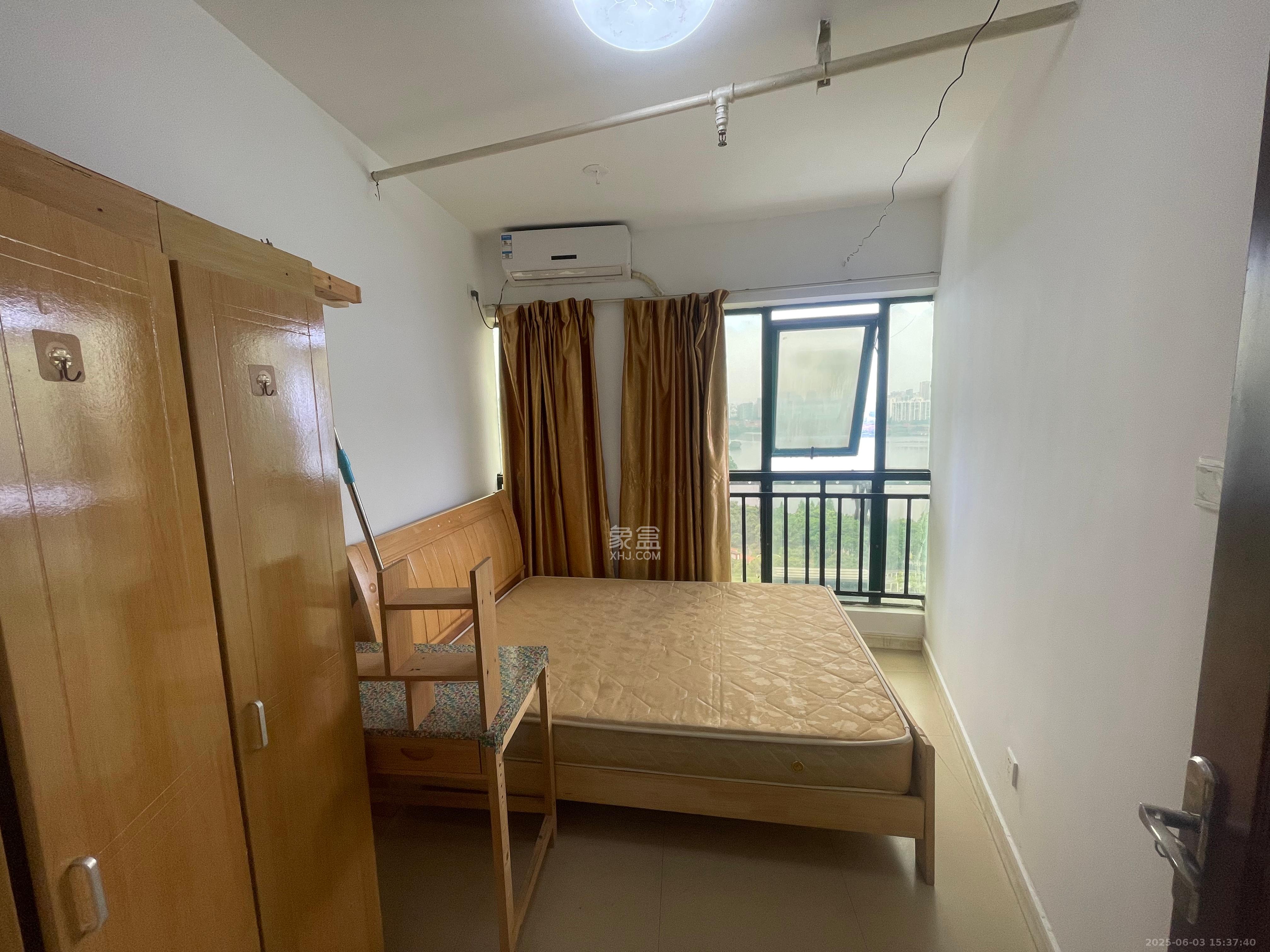 湖韵佳苑 2室2厅1卫 1650.0元/月 湖韵佳苑 2室2厅1卫 1650.0元/月室内图