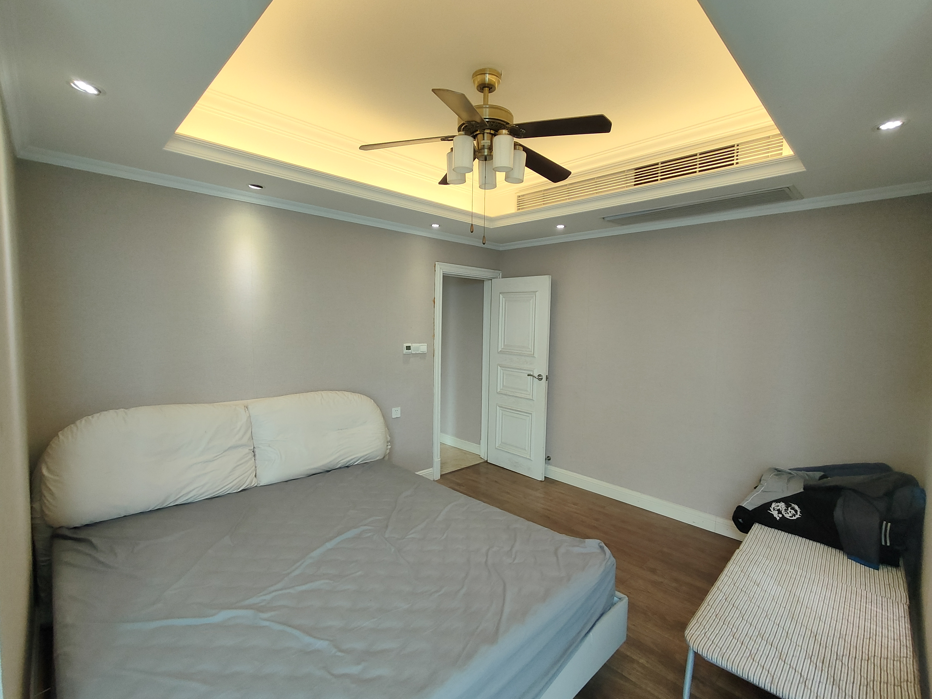 龙泉国际 3室2厅2卫 3000.0元/月 龙泉国际 3室2厅2卫 3000.0元/月室内图