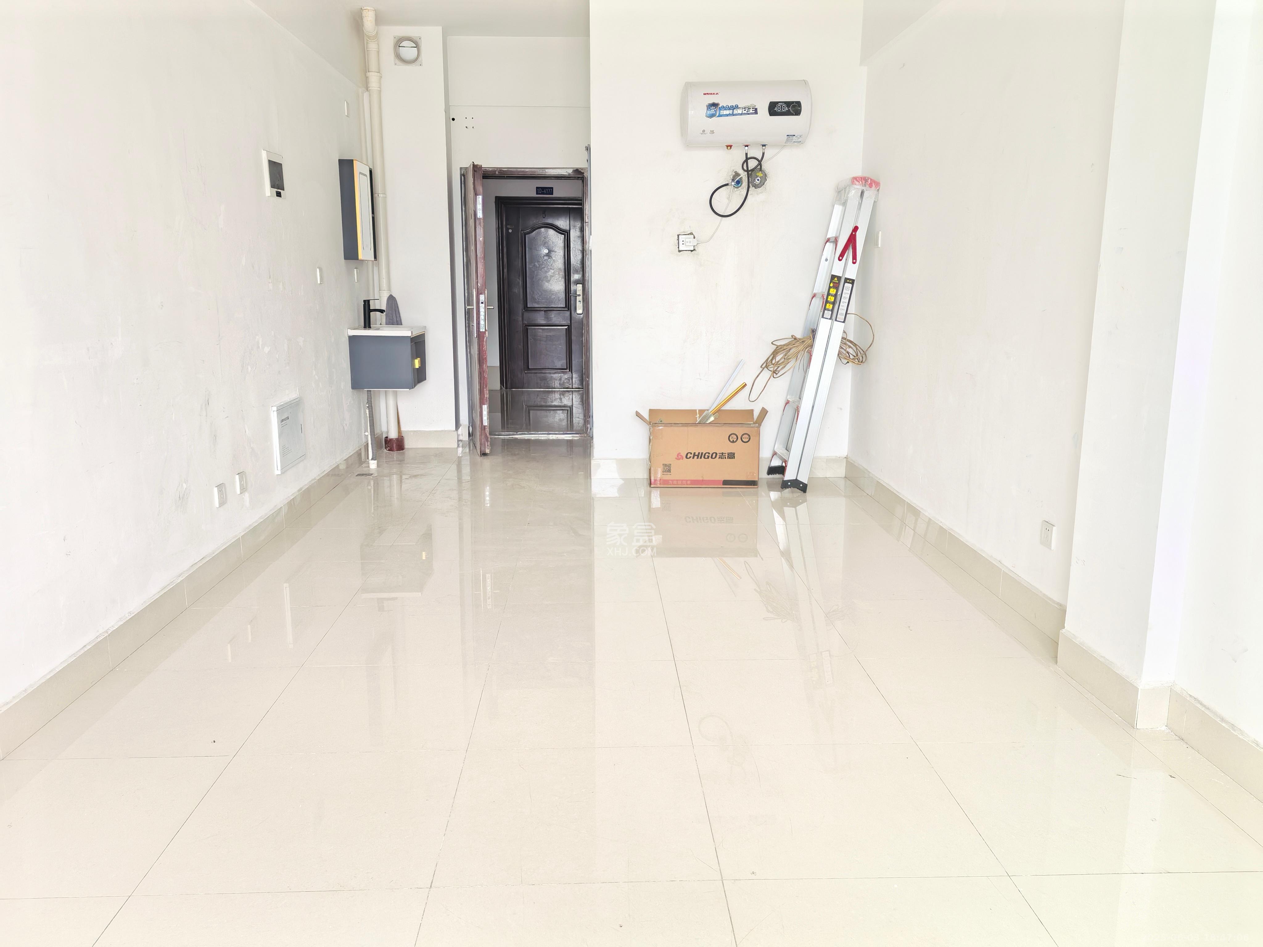 中南汽配城 1室1厅1卫 600.0元/月 中南汽配城 1室1厅1卫 600.0元/月室内图