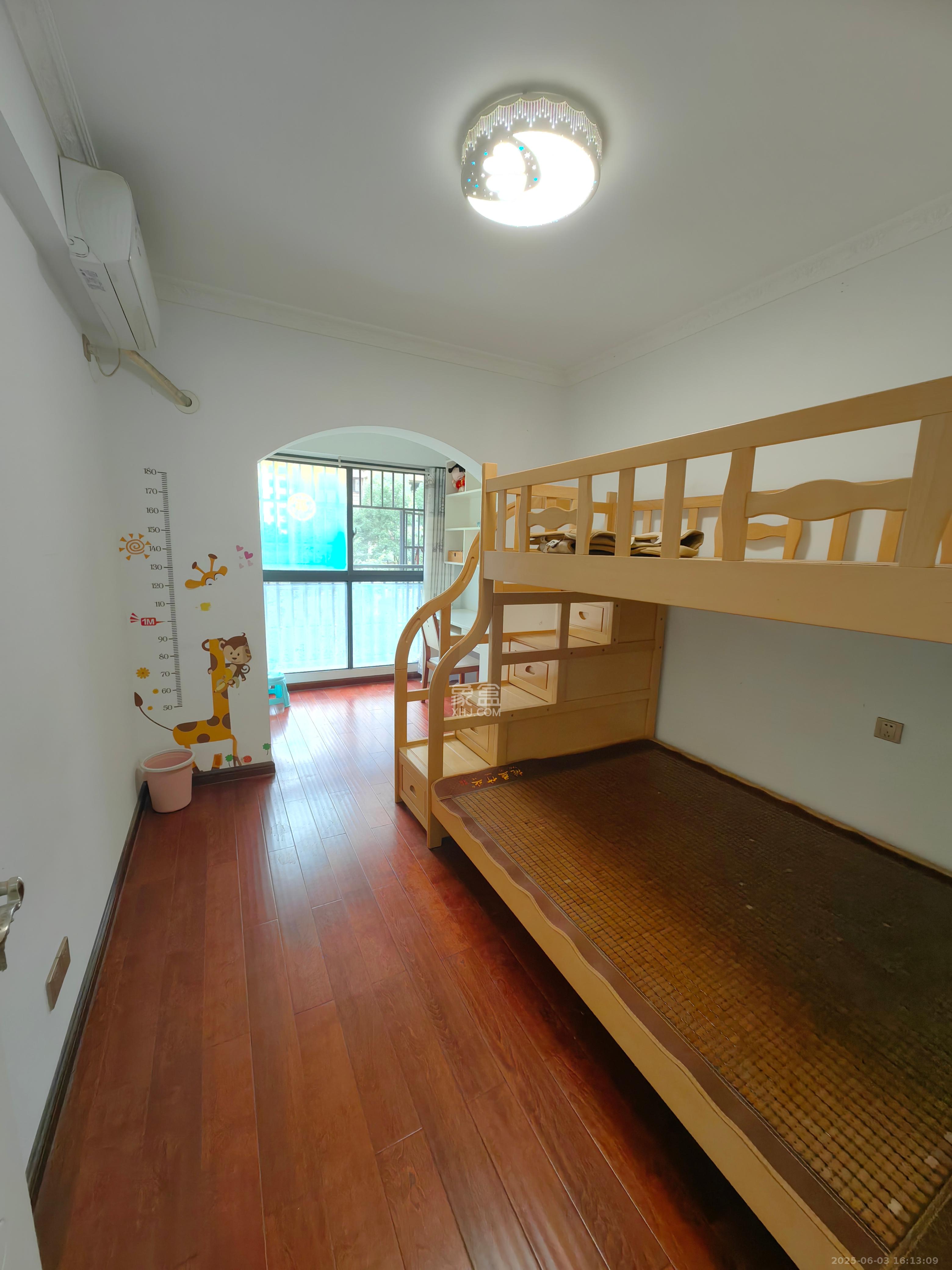 中建芙蓉嘉苑  3室2厅2卫   2500.00元/月室内图