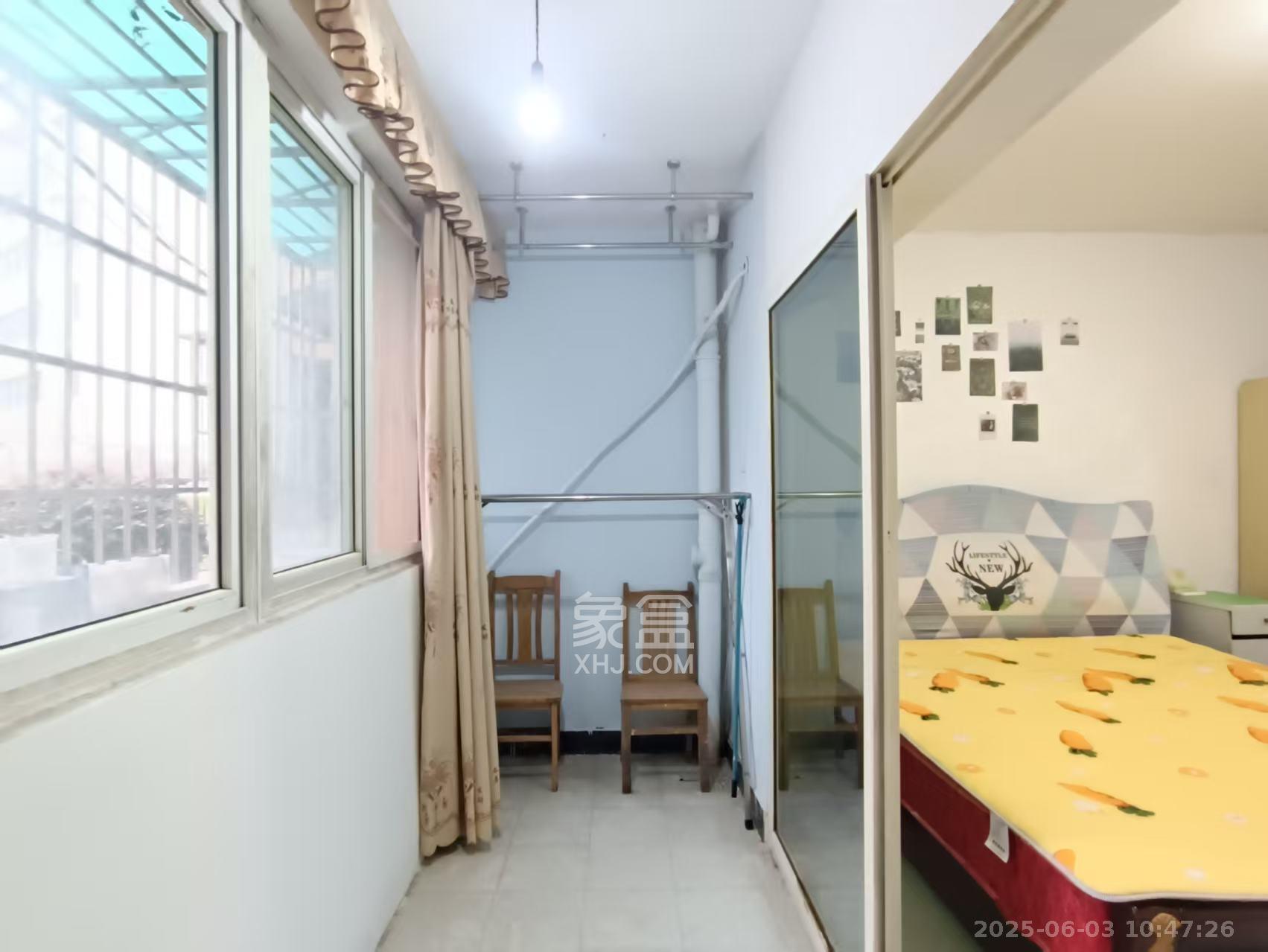 御景龙城  1室1厅1卫   1400.00元/月室内图
