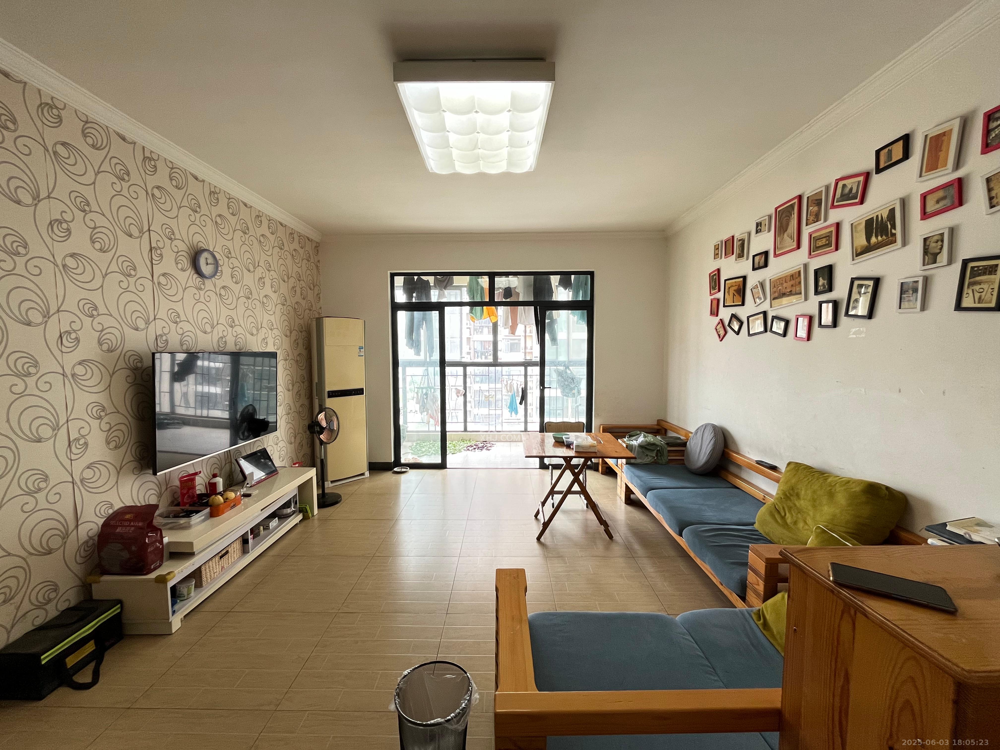 湘水熙园 4室2厅2卫 3280.0元/月 湘水熙园 4室2厅2卫 3280.0元/月室内图