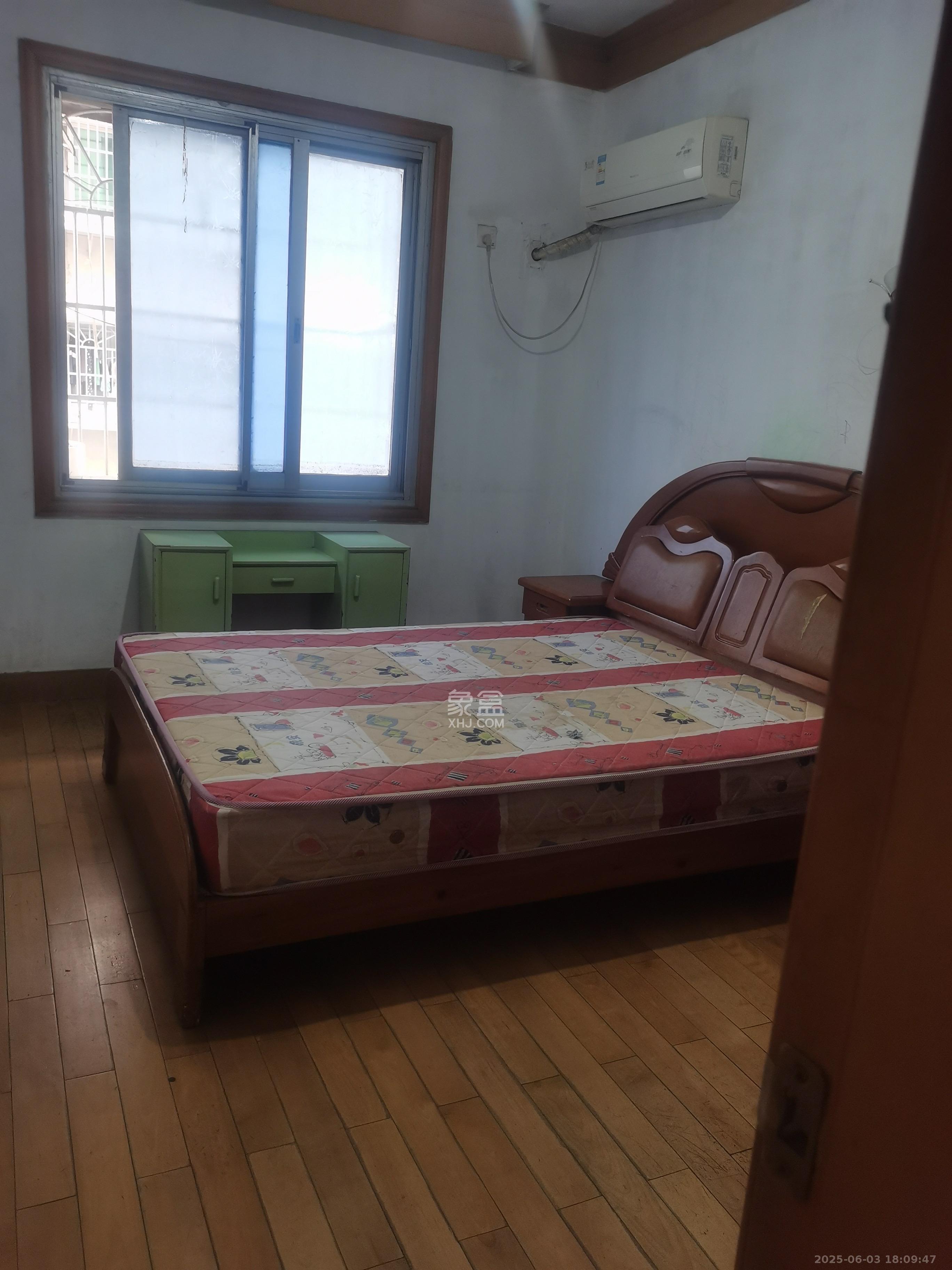 钟馗庙（园林管理局宿舍）  2室2厅1卫   1500.00元/月室内图