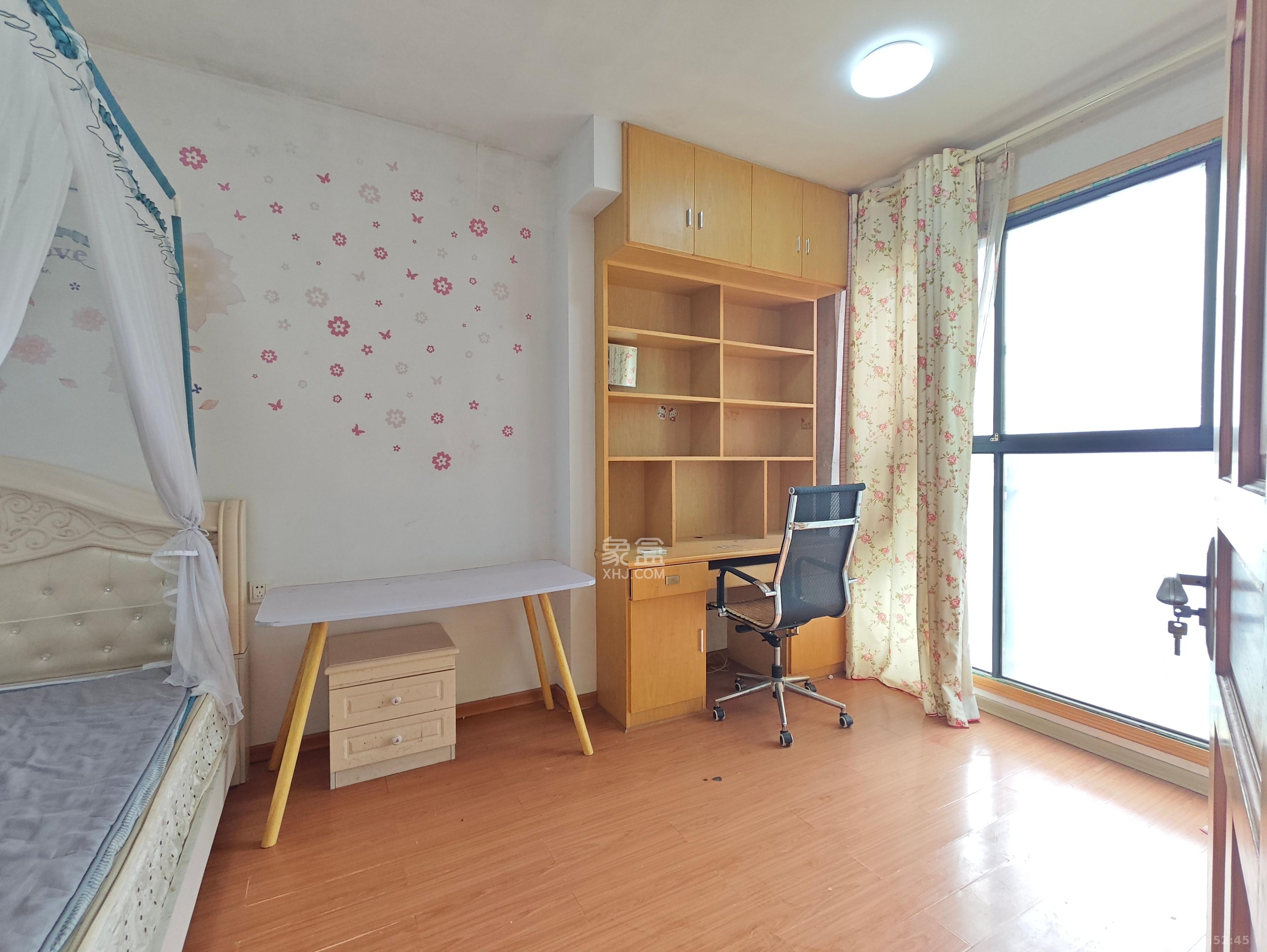 中建麓山和苑  2室2厅1卫   1600.00元/月室内图
