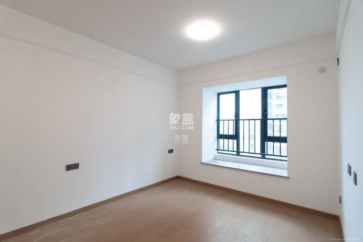 长房悦香山  3室2厅2卫    148.0万 长房悦香山  3室2厅2卫    148.0万其他