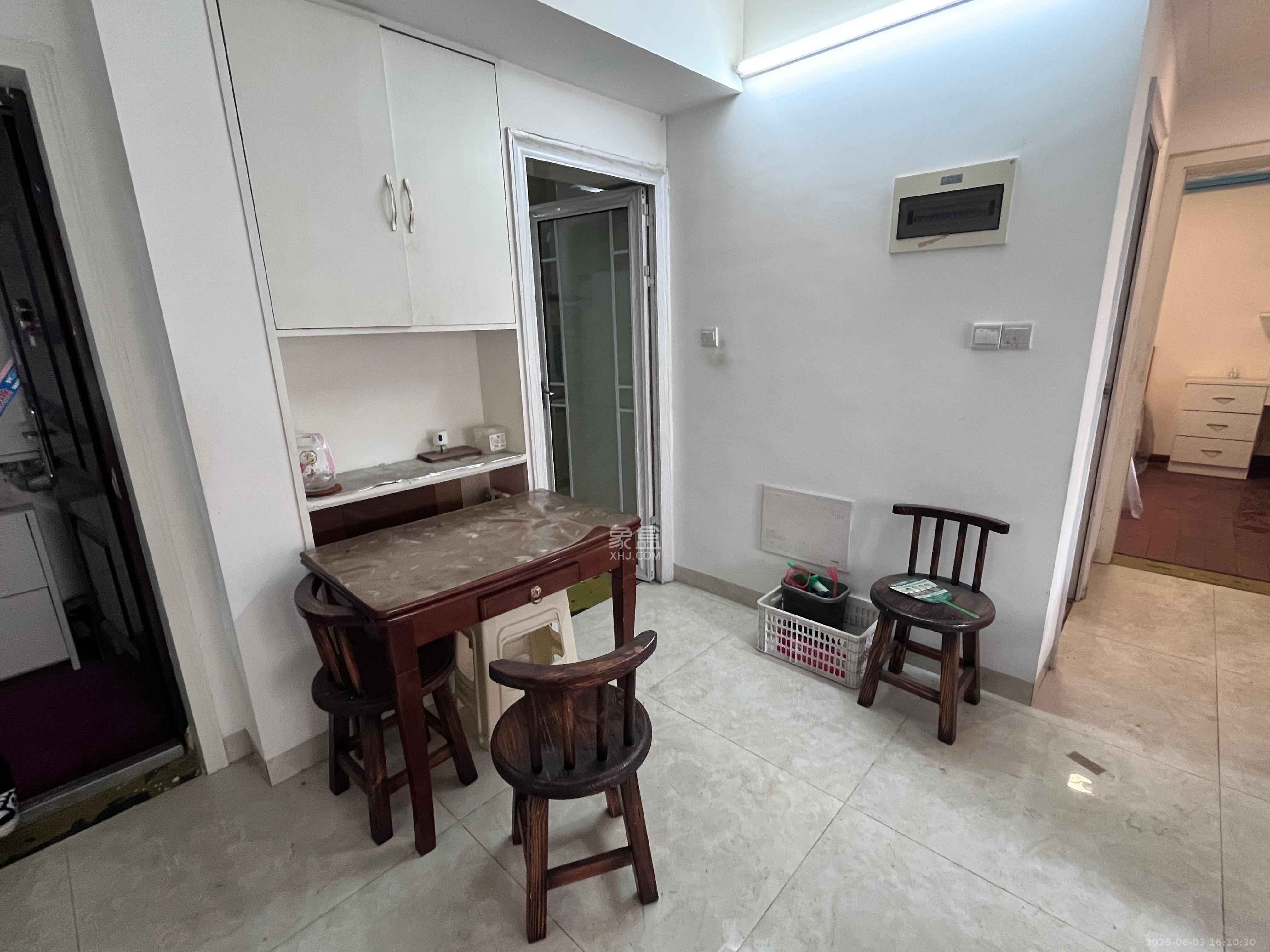 COCO蜜城 1室0厅0卫 2600.0元/月 COCO蜜城 1室0厅0卫 2600.0元/月室内图