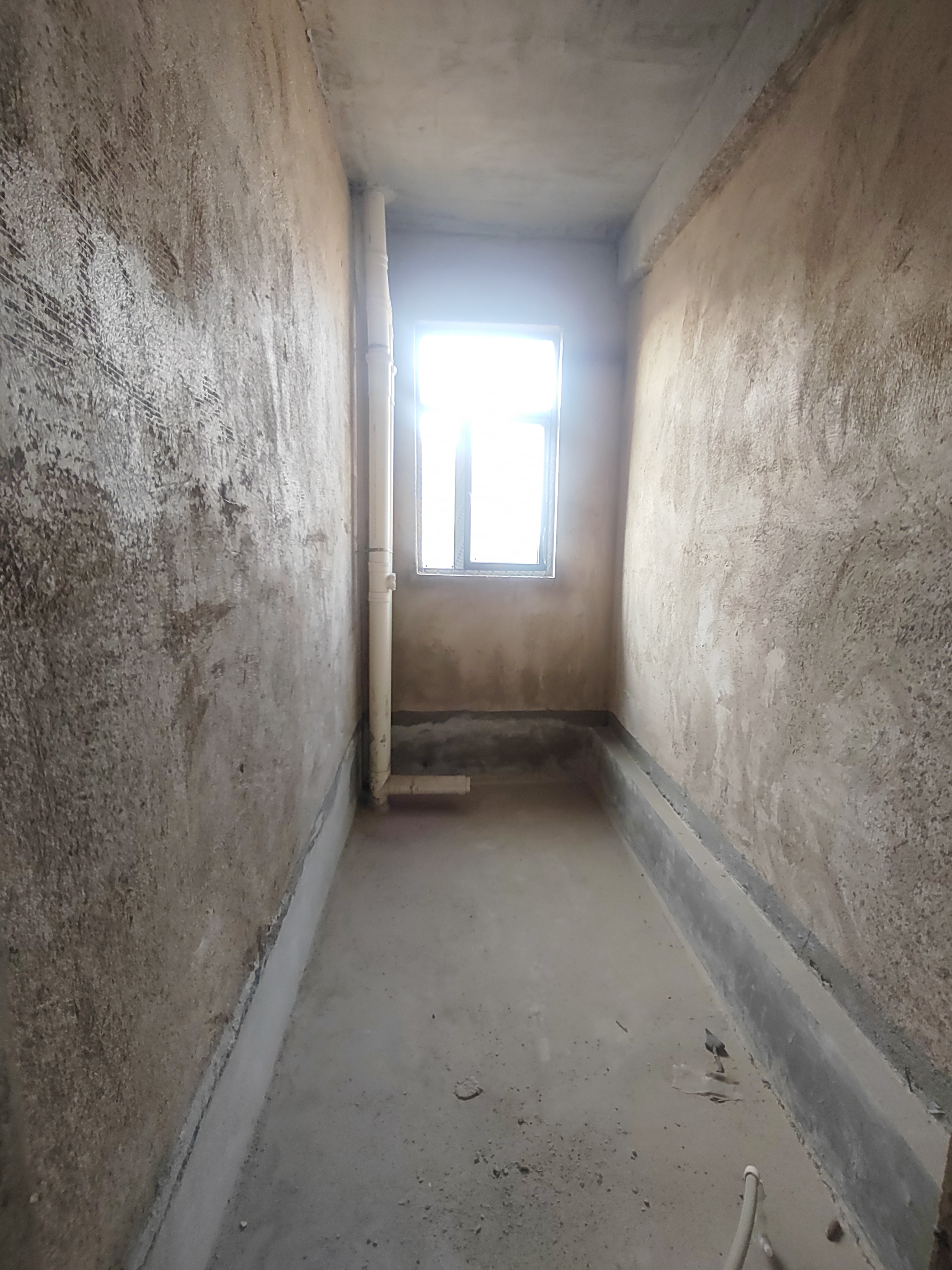 城投文庭  4室2厅2卫    85.8万客厅