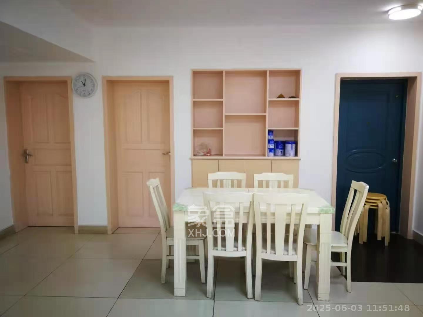 富绿新村  1室2厅1卫    1600.0元/月 富绿新村  1室2厅1卫    1600.0元/月室内图