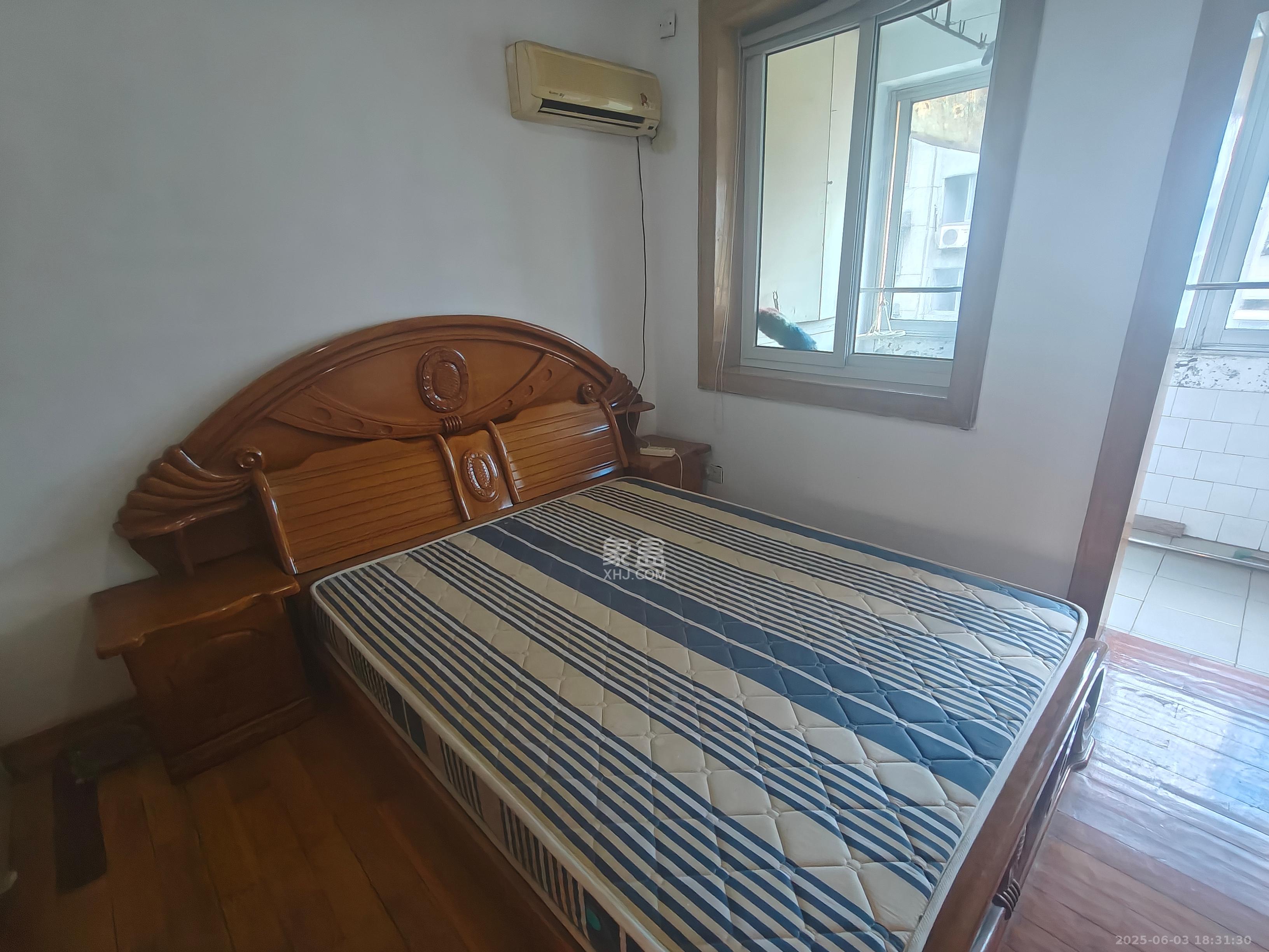 芙蓉区教师村  3室1厅1卫    1500.0元/月室内图