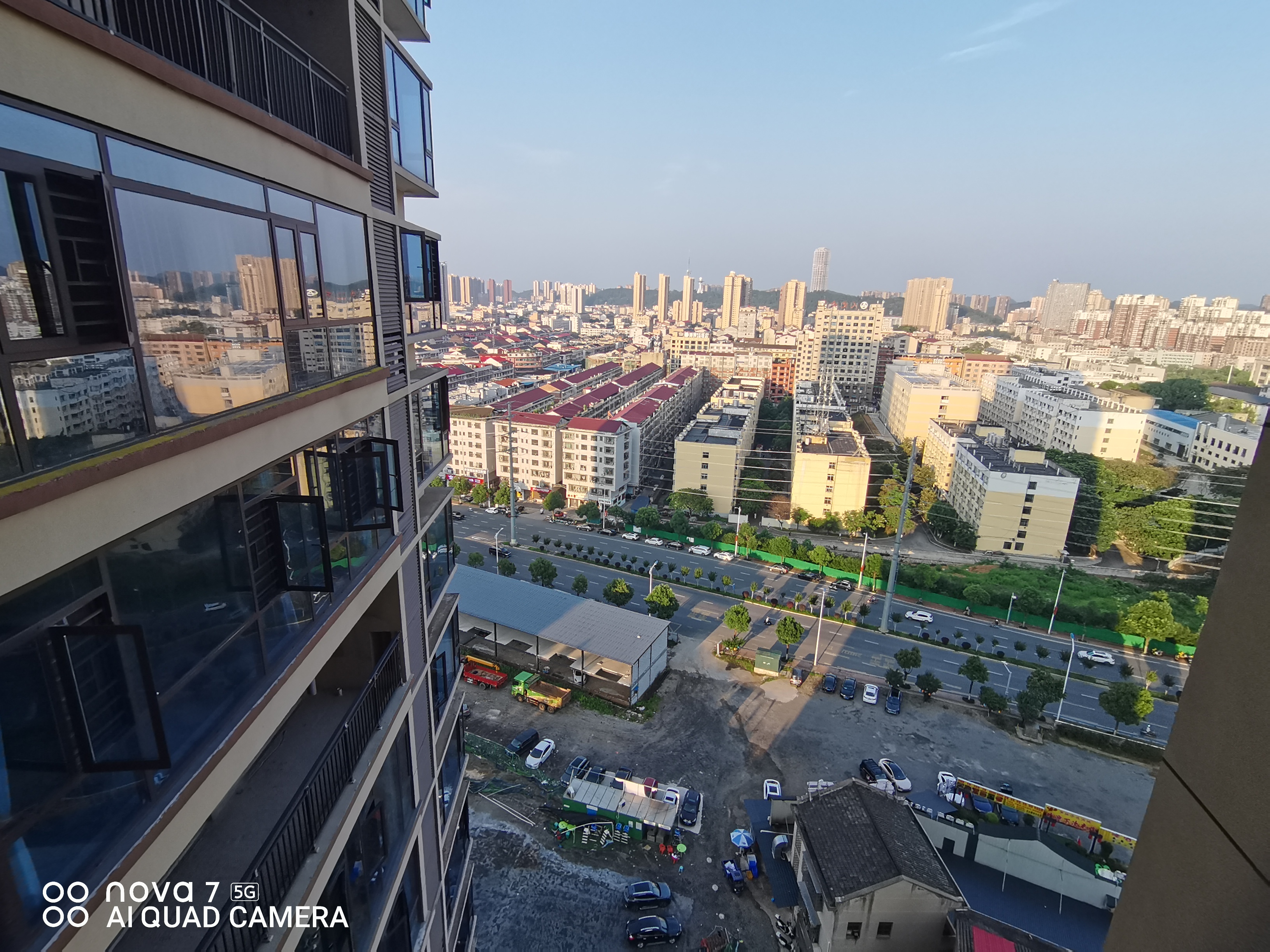 万顺康庭 3室2厅2卫 53.8万 万顺康庭 3室2厅2卫 53.8万客厅