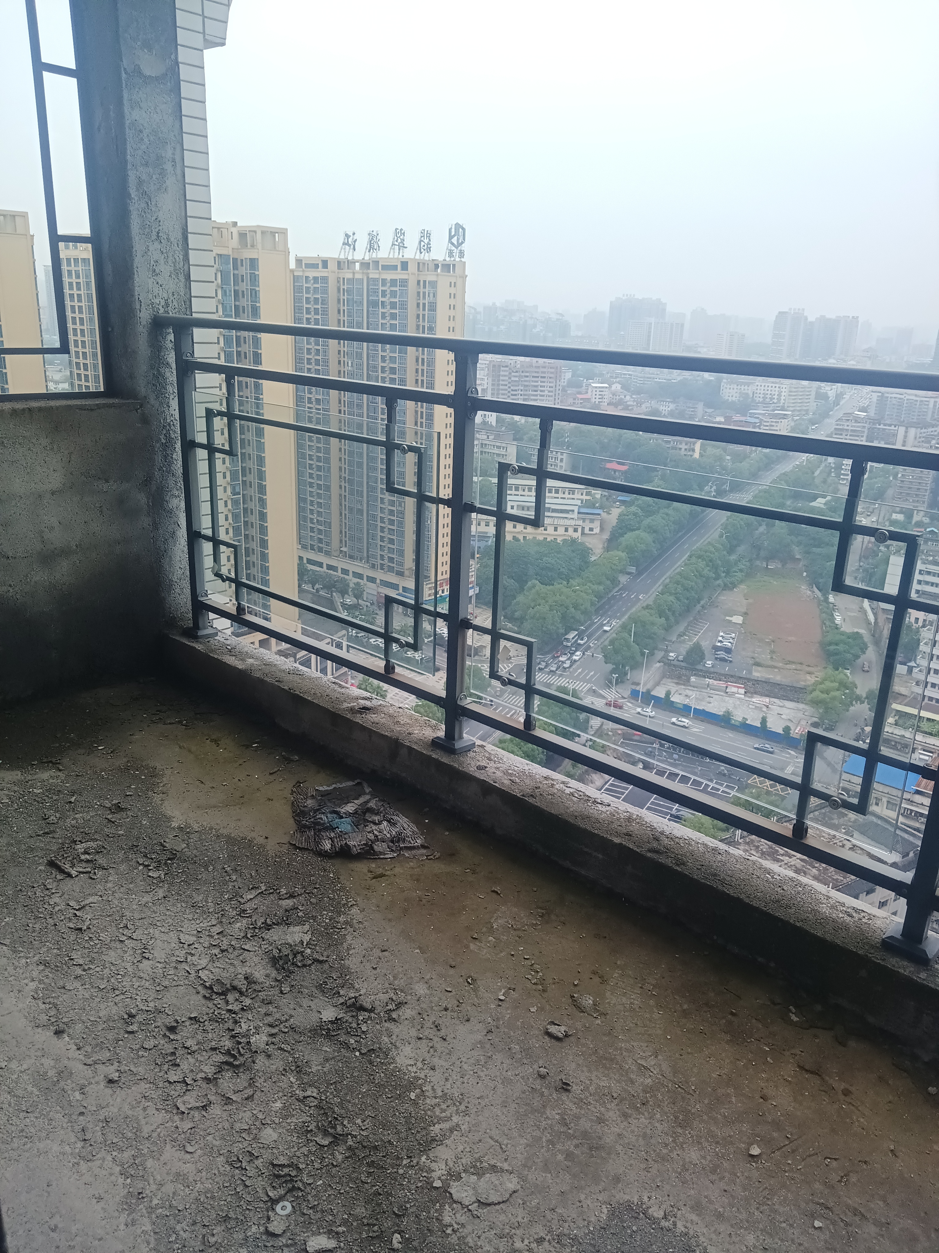 云沙诗意  6室2厅2卫    95.0万