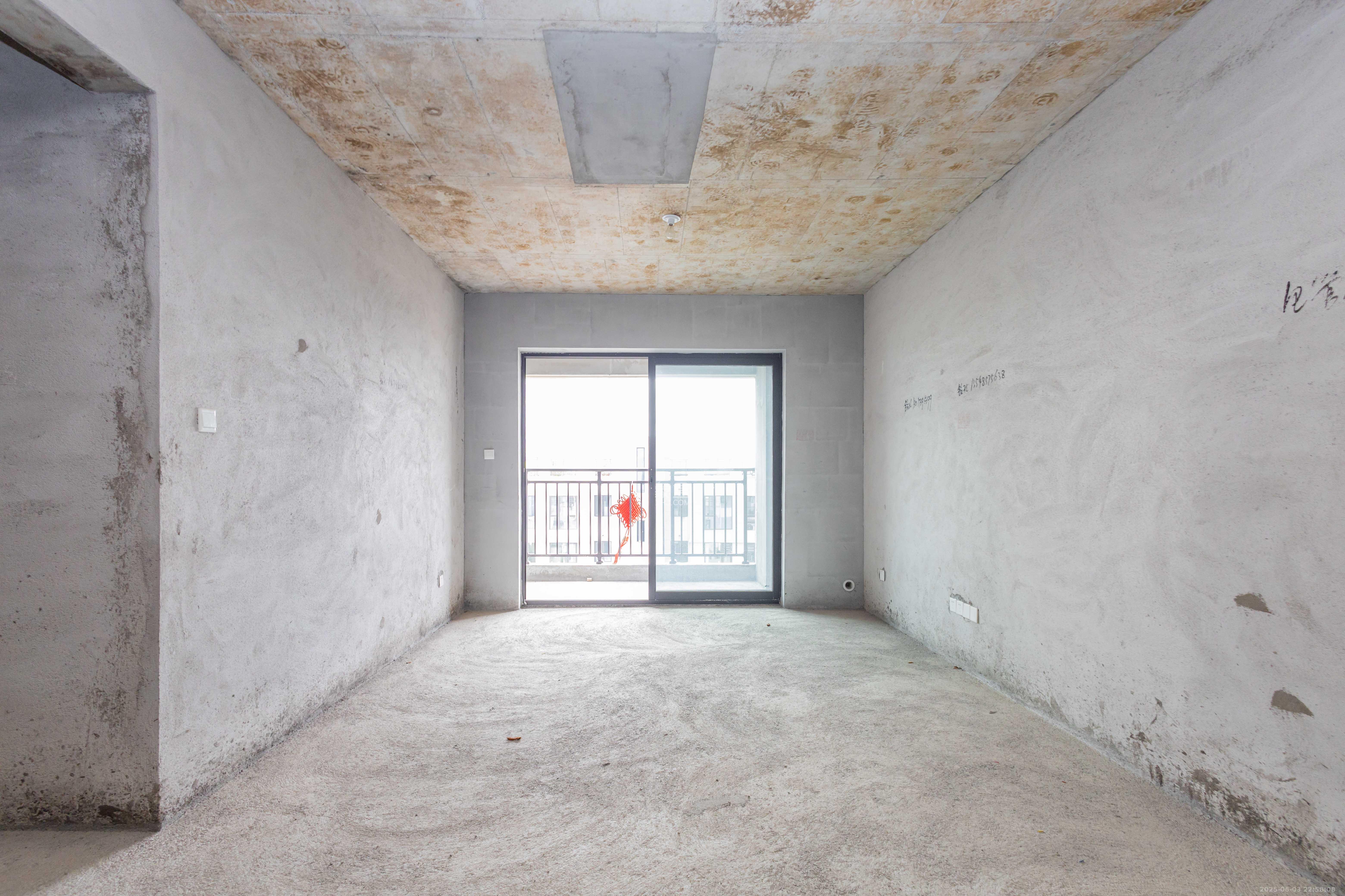 新城朗隽大都会  3室2厅2卫    51.0万 新城朗隽大都会  3室2厅2卫    51.0万