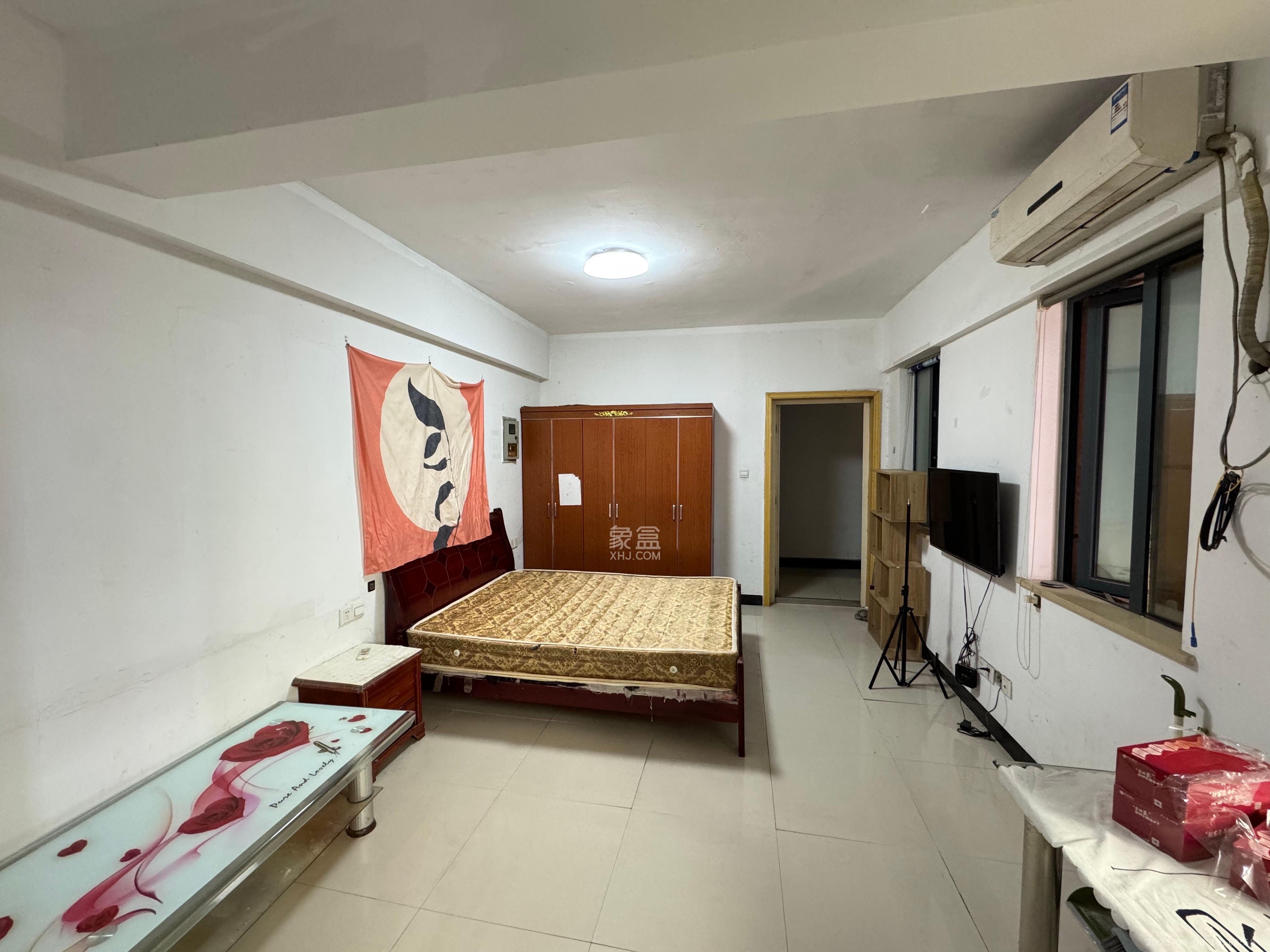 爱都(IDO) 1室1厅1卫 900.0元/月 爱都(IDO) 1室1厅1卫 900.0元/月室内图