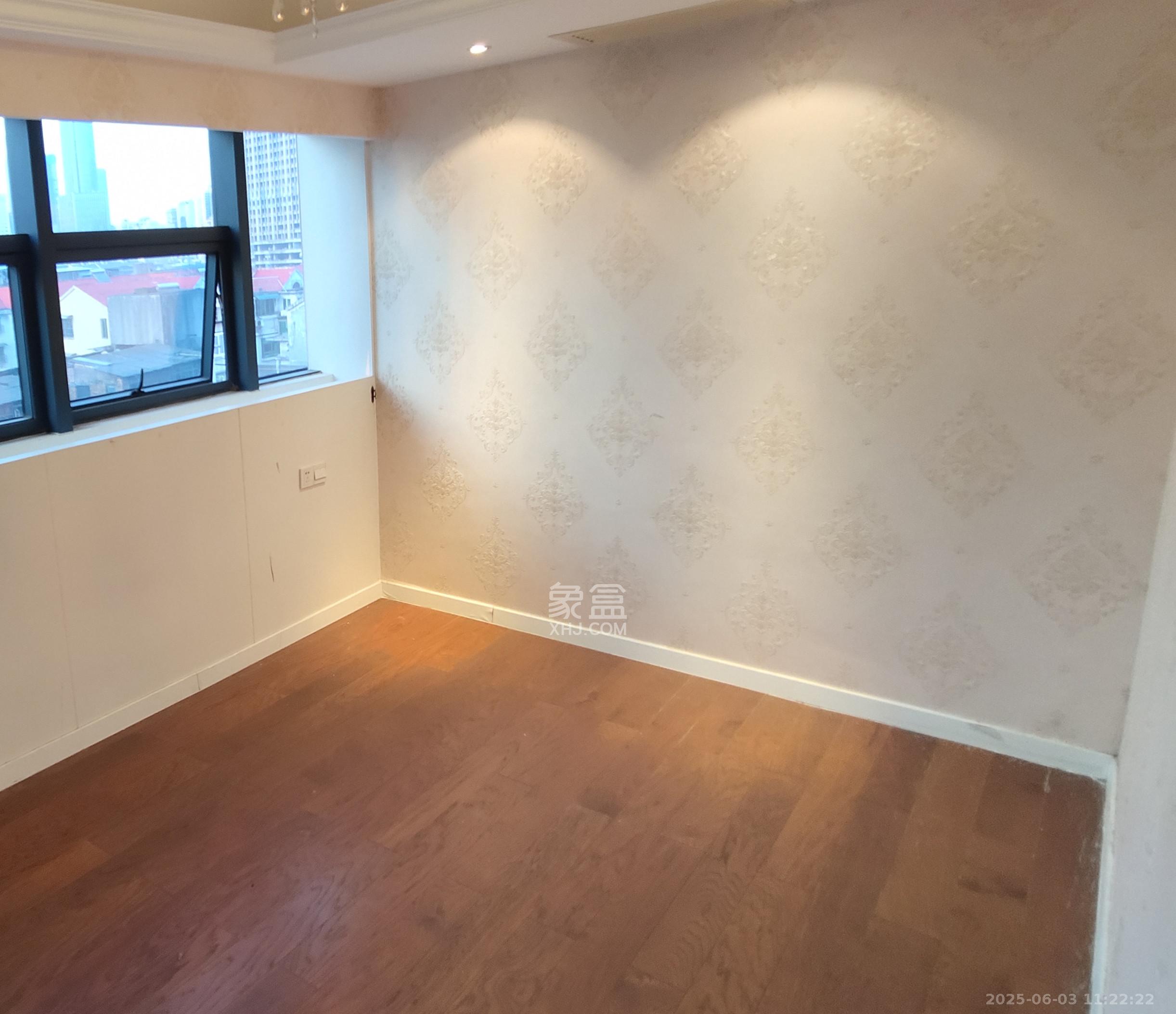 壹号公馆  2室1厅1卫    4100.0元/月室内图