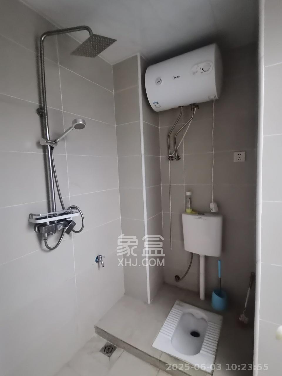 嘉华城(一期) 1室1厅1卫 1400.0元/月 嘉华城(一期) 1室1厅1卫 1400.0元/月室内图