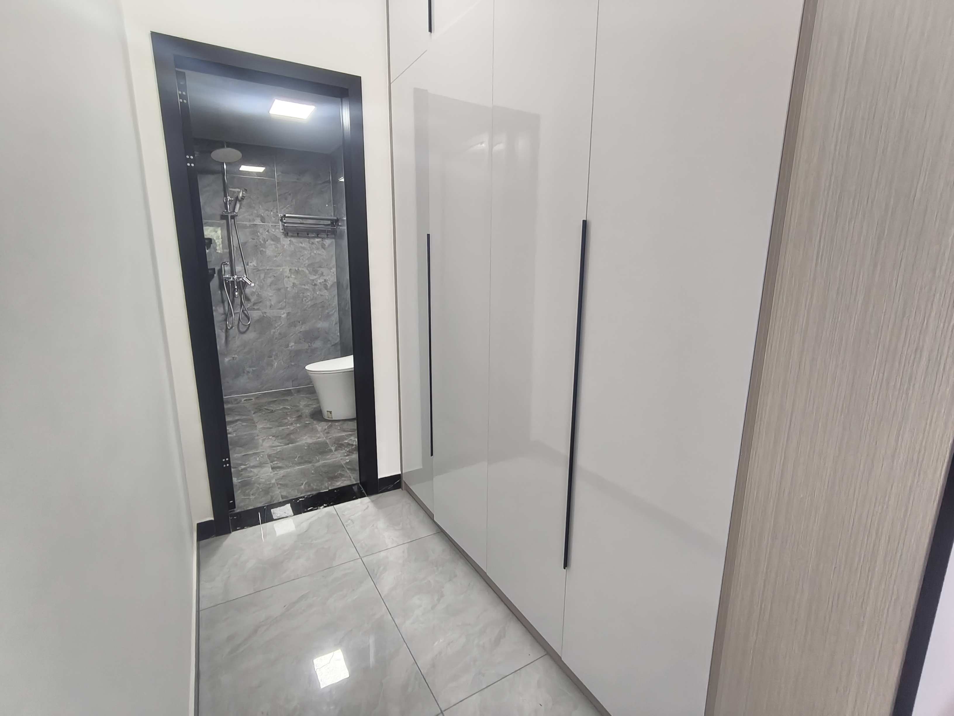 东宸江山里  3室2厅2卫   78.00万其他