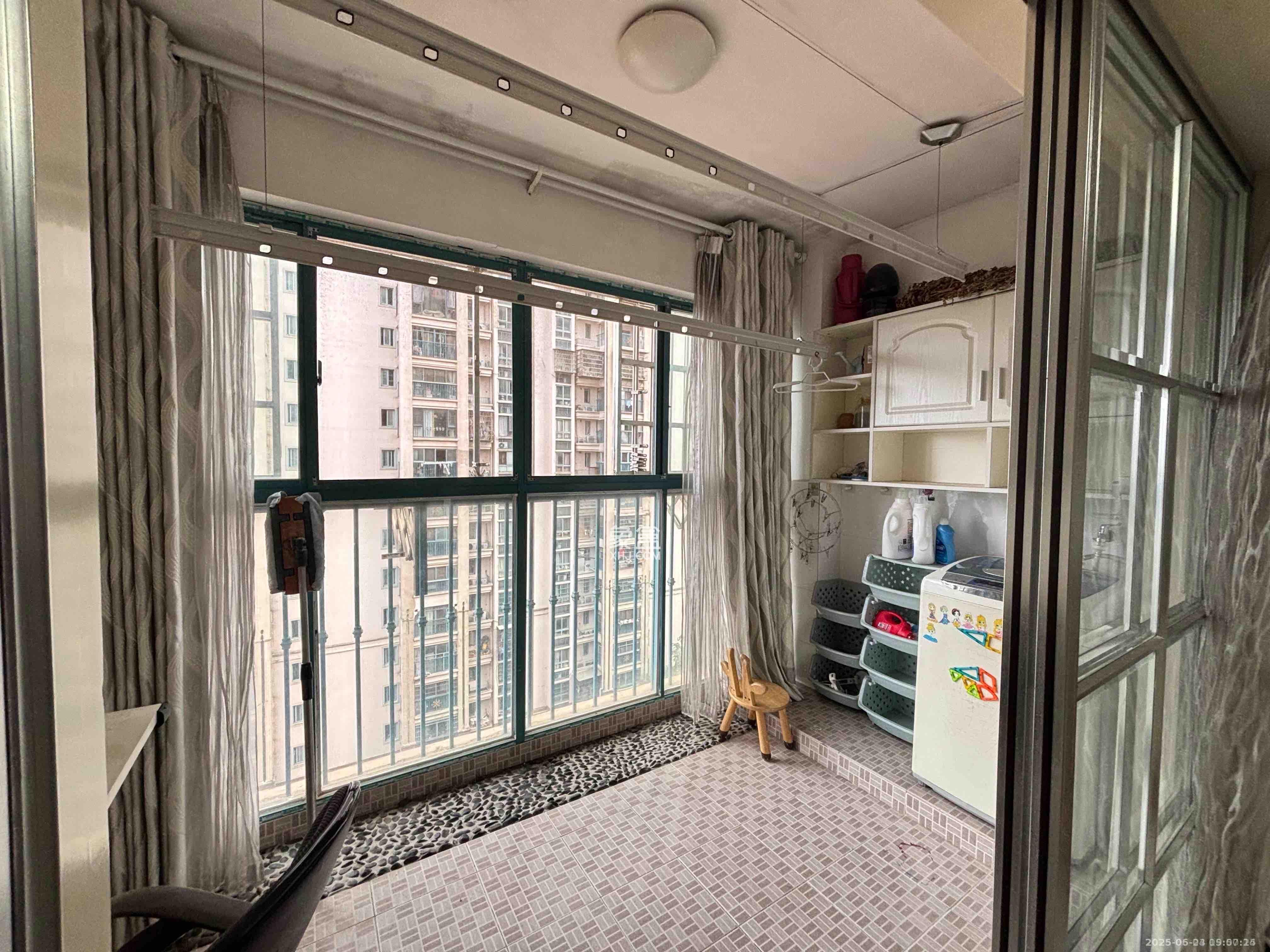 尚都花园城  1室1厅1卫    1100.0元/月室内图