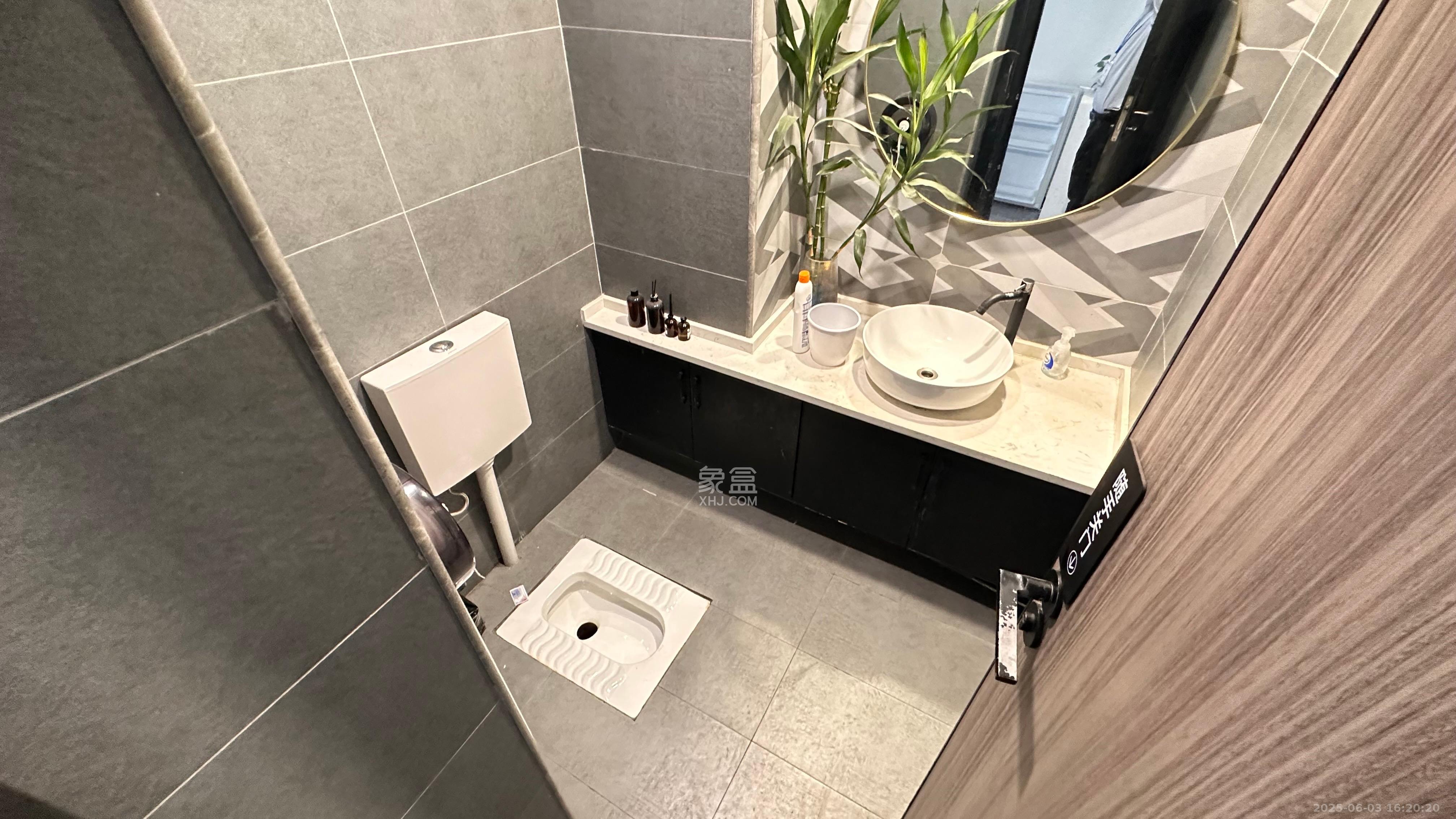 明发国际城 2室2厅2卫 6000.0元/月 明发国际城 2室2厅2卫 6000.0元/月室内图