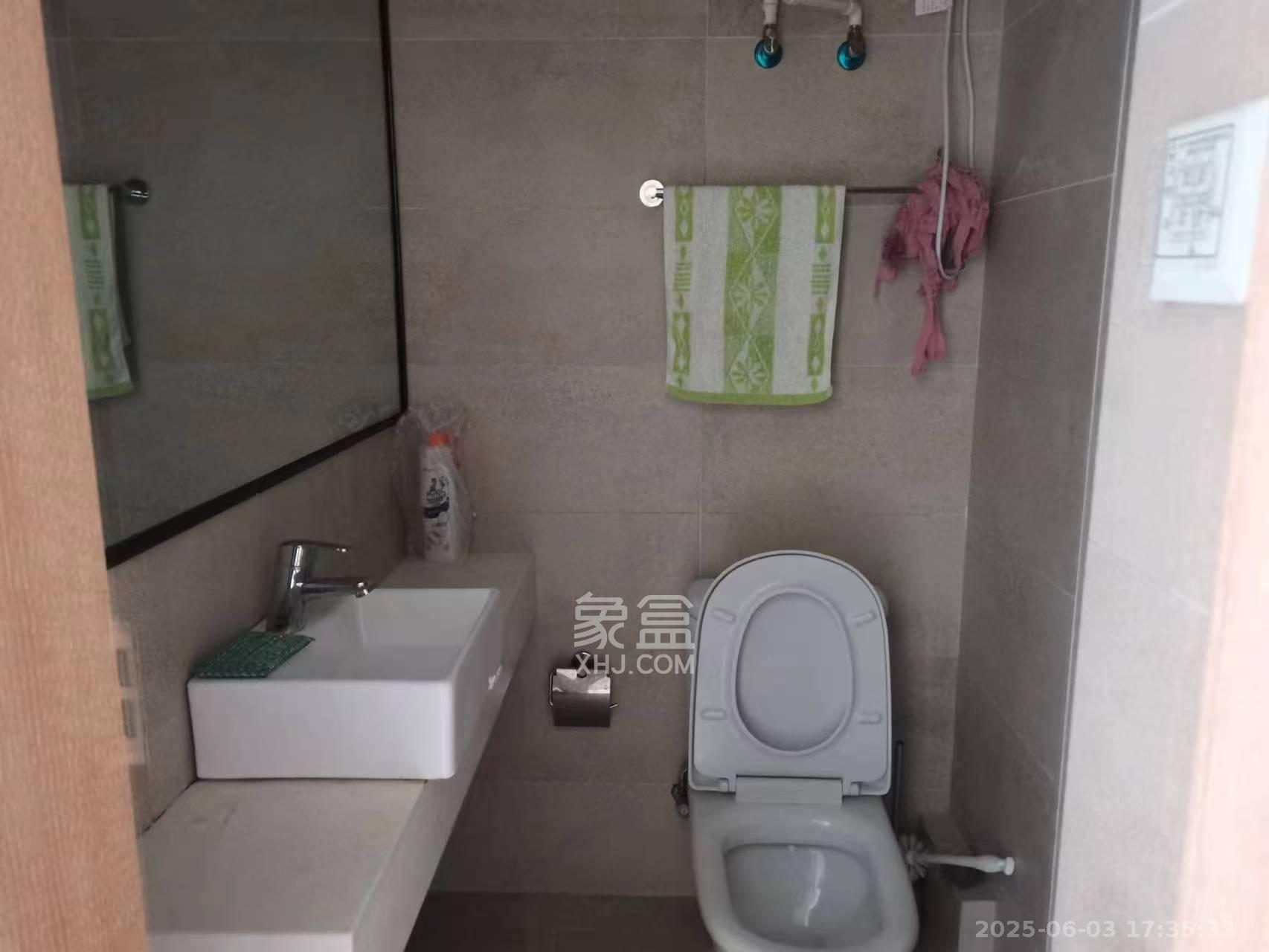 兰亭湾畔 1室1厅1卫 900.0元/月 兰亭湾畔 1室1厅1卫 900.0元/月室内图