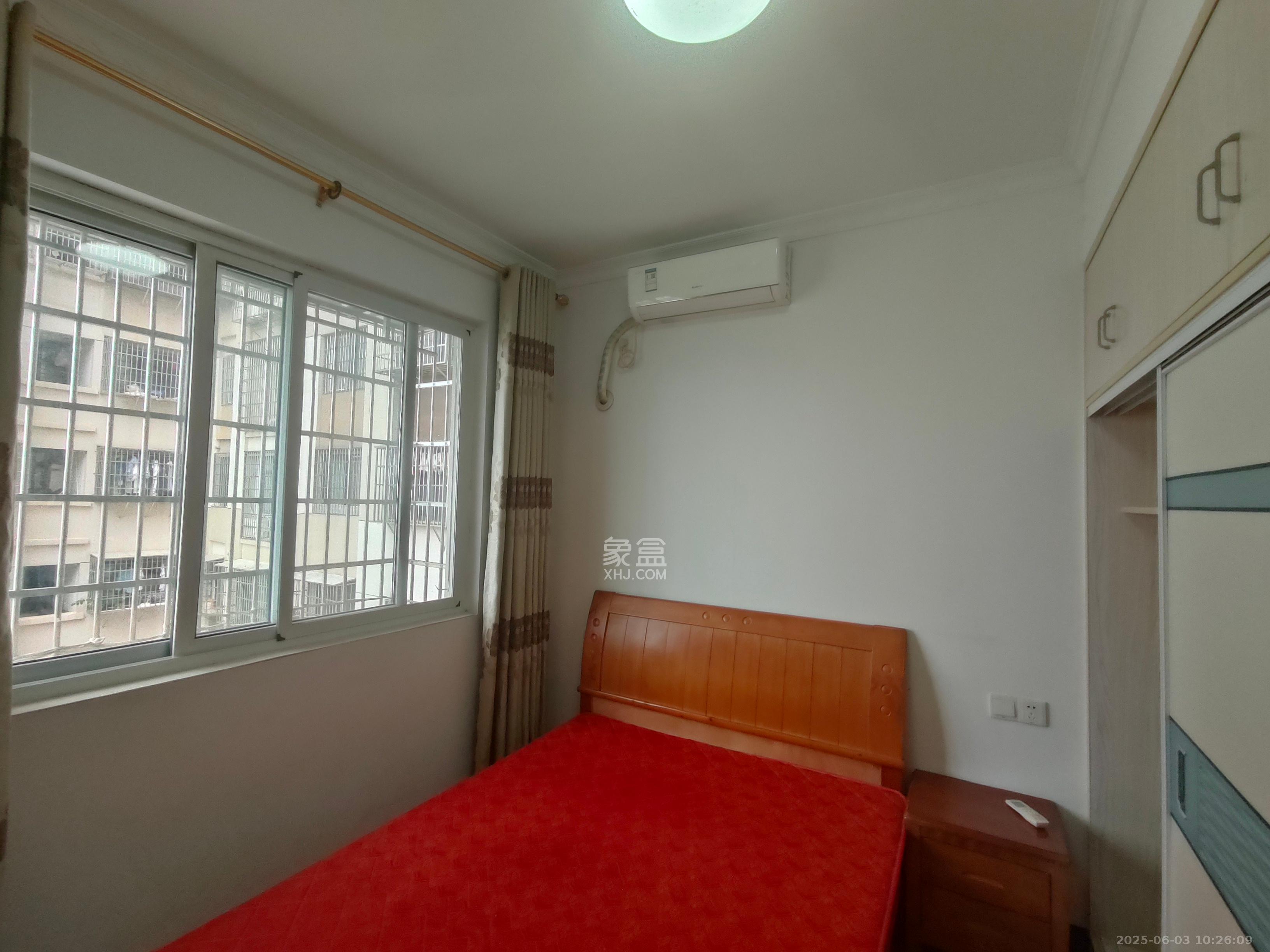 嘉顺苑 2室2厅1卫 2000.0元/月 嘉顺苑 2室2厅1卫 2000.0元/月室内图