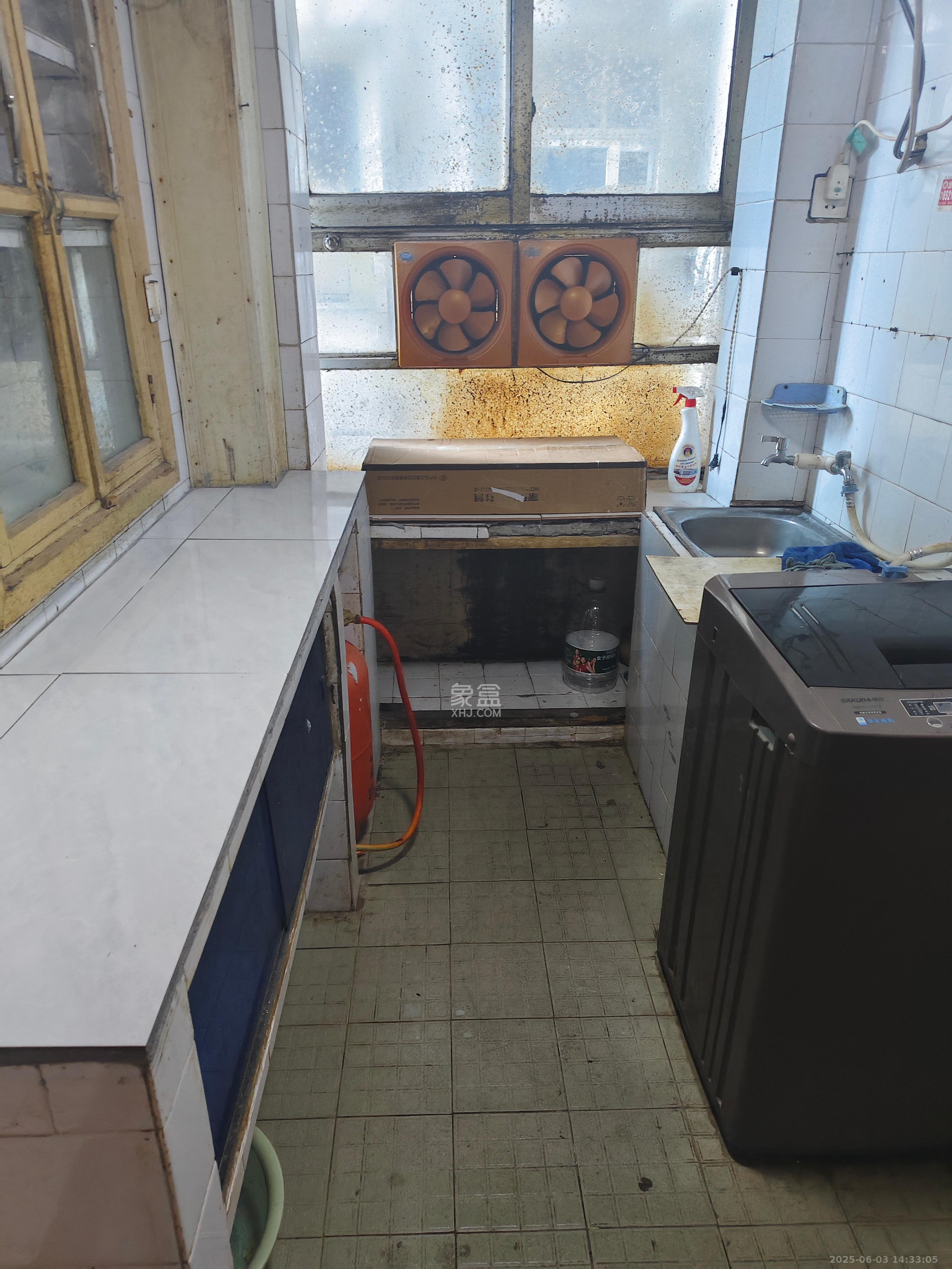 长坡社区  2室1厅1卫   1200.00元/月室内图