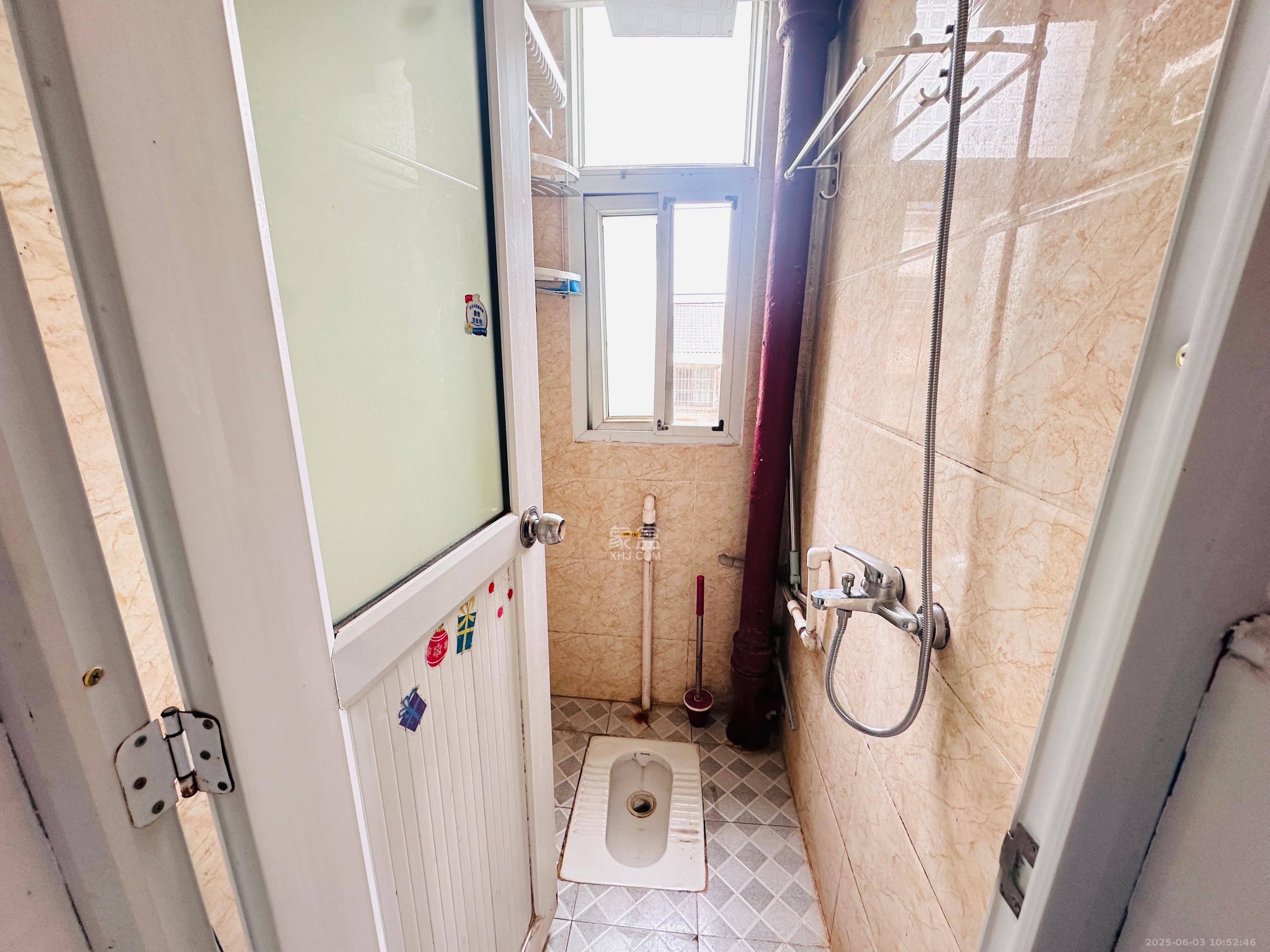 铝厂宿舍 2室1厅1卫 1000.0元/月 铝厂宿舍 2室1厅1卫 1000.0元/月室内图