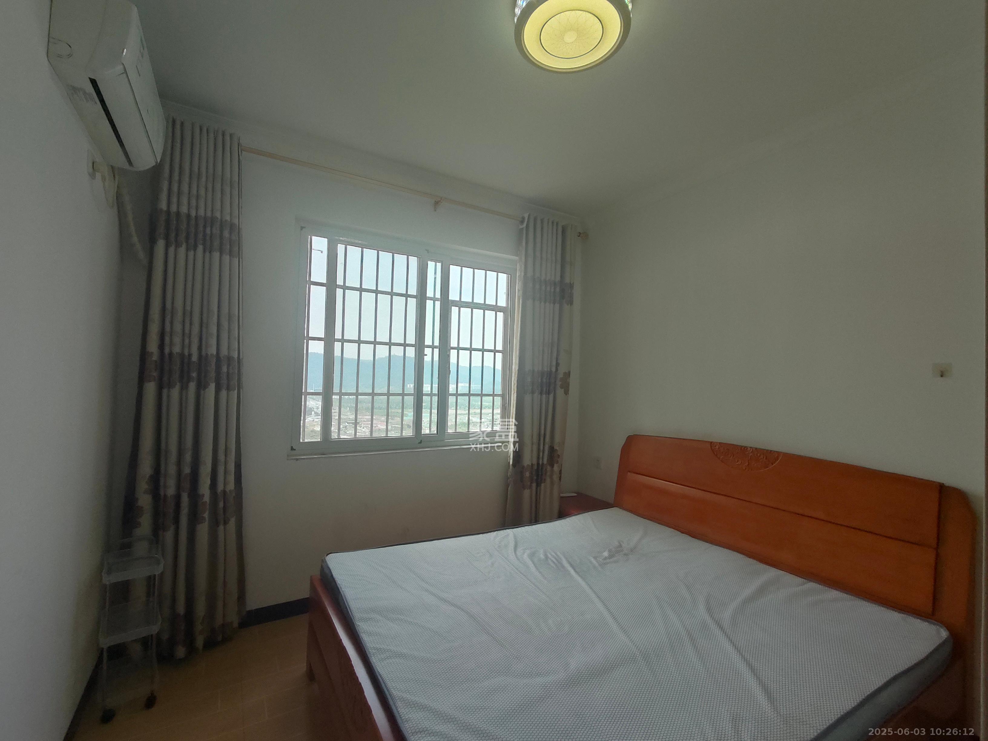 嘉顺苑 2室2厅1卫 2000.0元/月 嘉顺苑 2室2厅1卫 2000.0元/月室内图