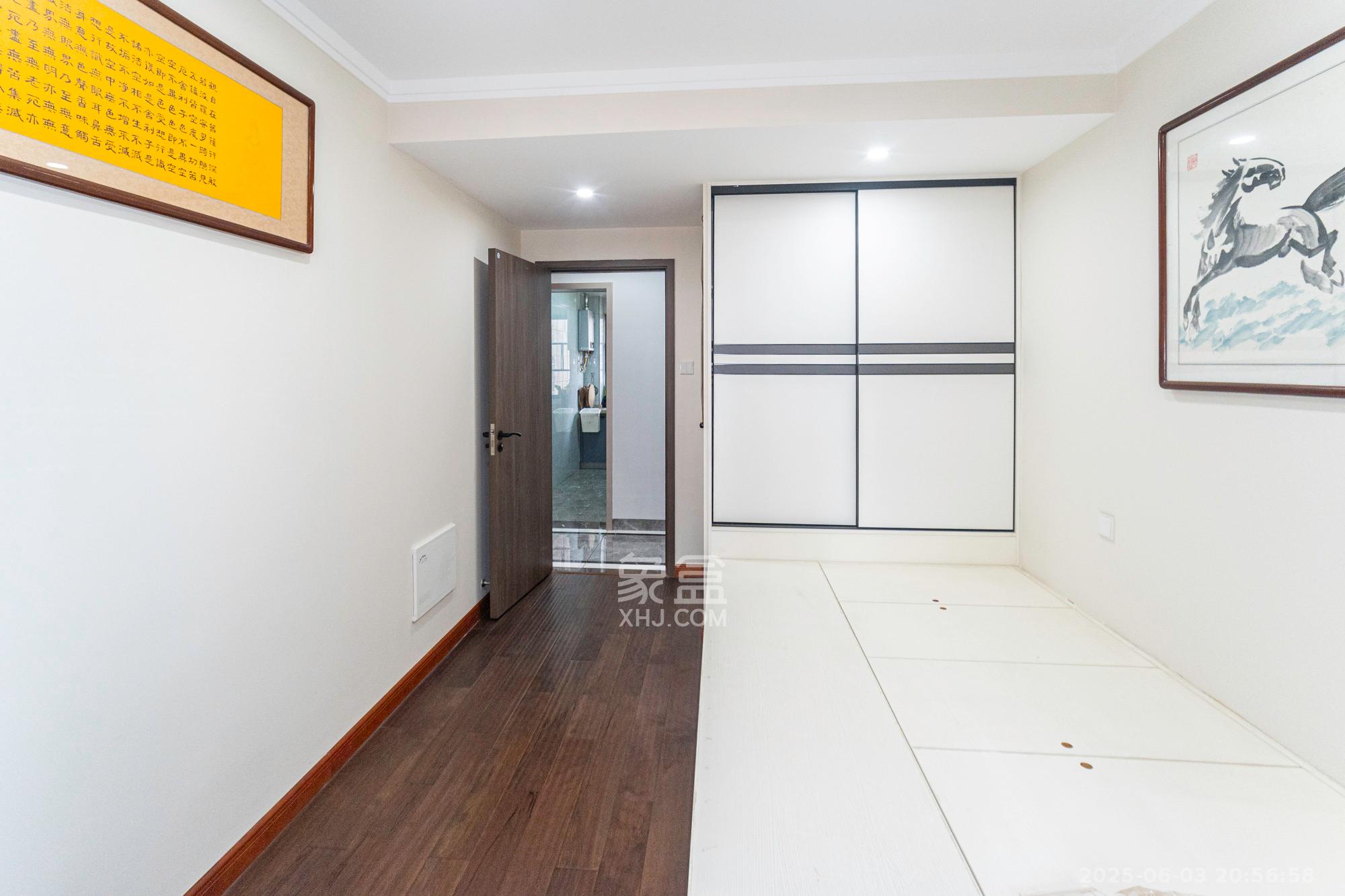 蝴蝶谷 3室2厅2卫 86.8万 蝴蝶谷 3室2厅2卫 86.8万卧室