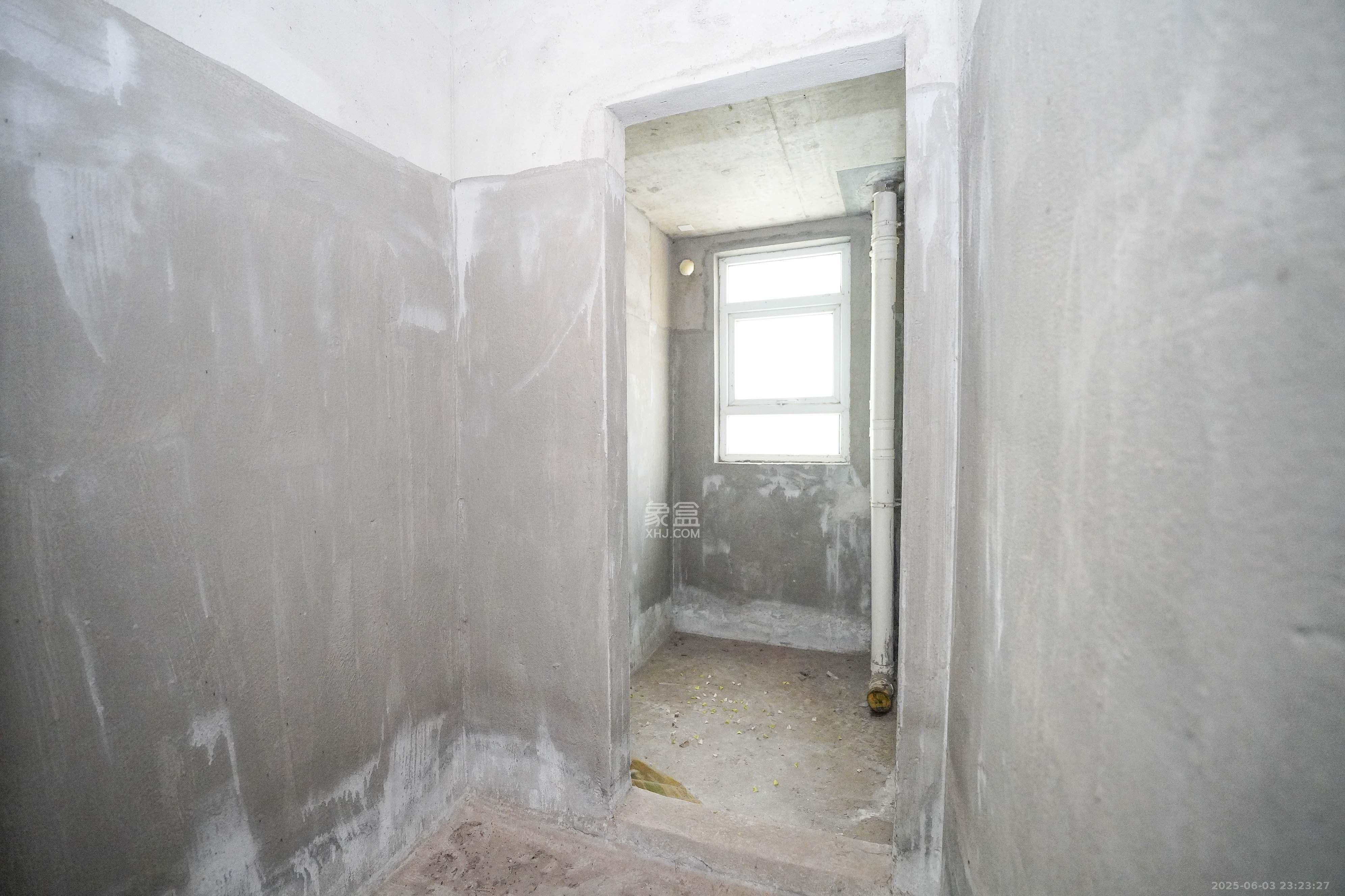 佳兆业君汇上品 3室2厅2卫 55.0万 佳兆业君汇上品 3室2厅2卫 55.0万卫生间