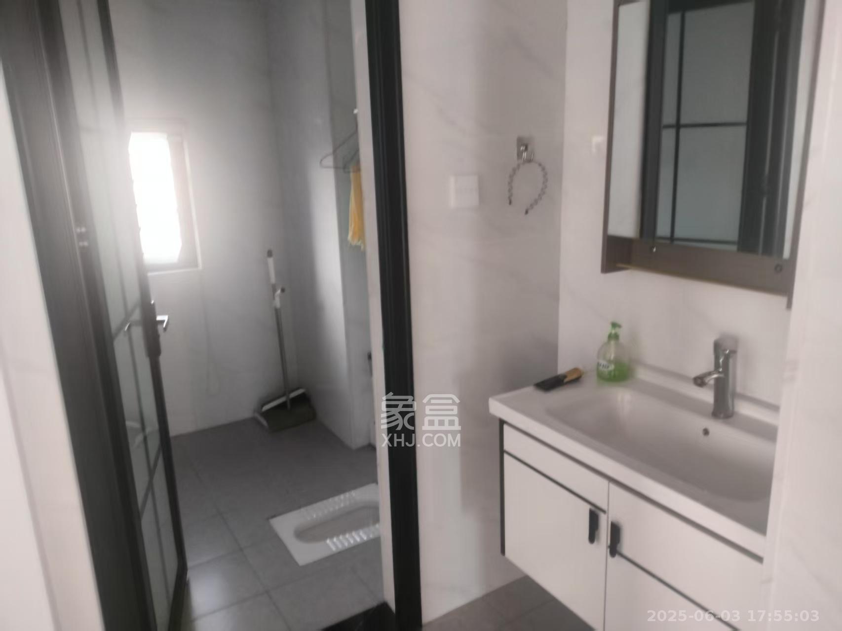 敏捷珑玥府 4室2厅2卫 2600.0元/月 敏捷珑玥府 4室2厅2卫 2600.0元/月室内图