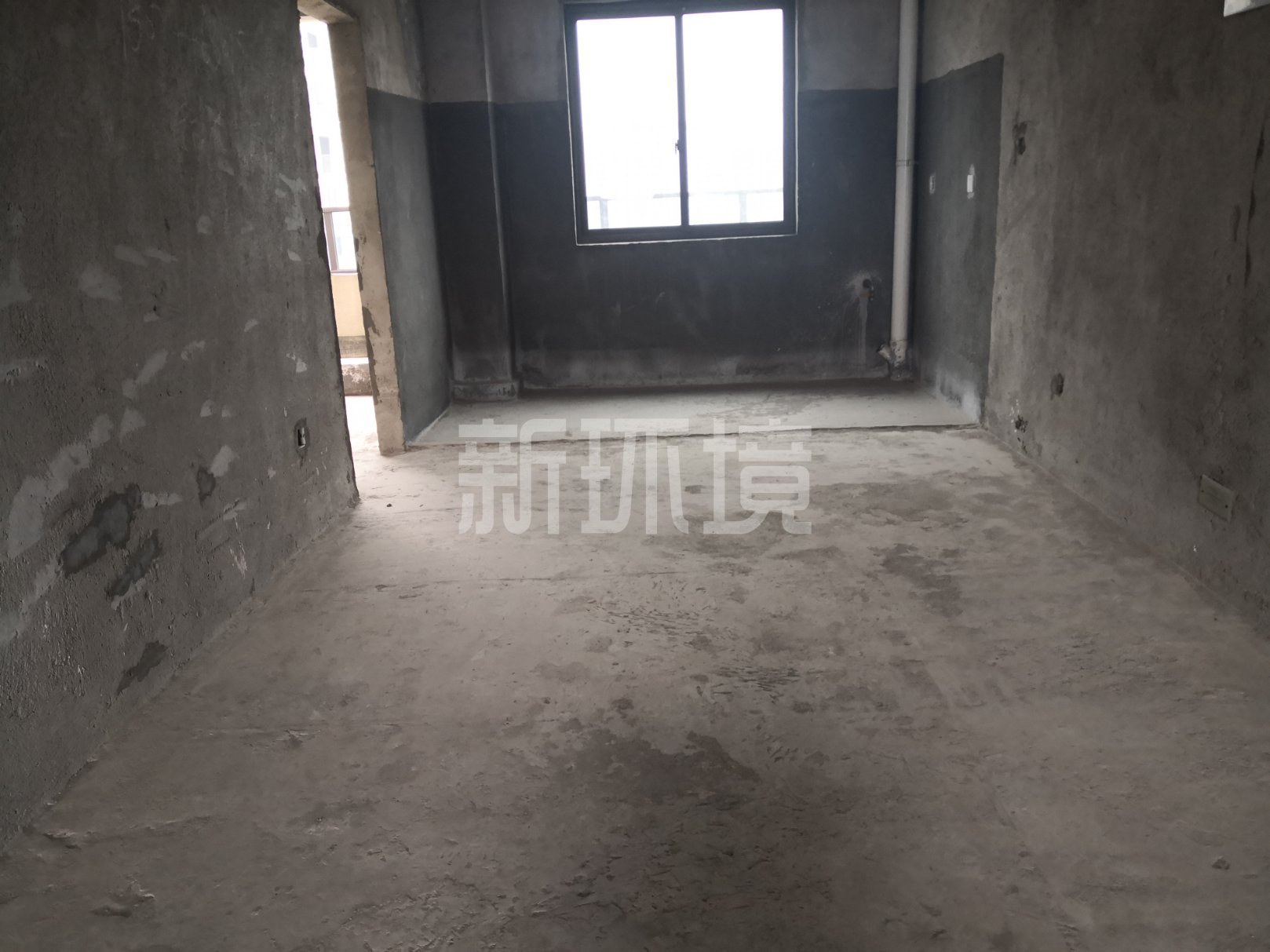 江与城  3室2厅2卫   123.00万客厅