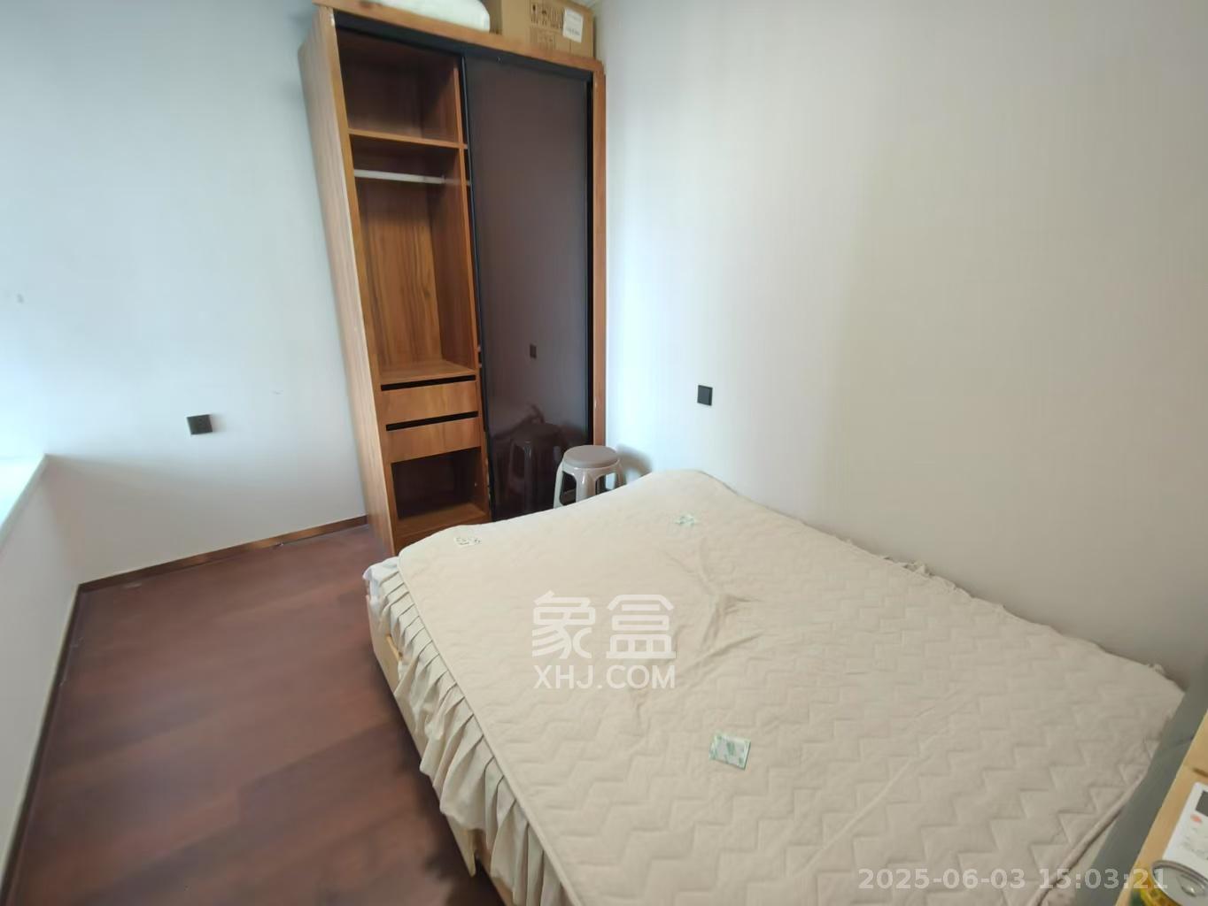 梅溪悦章  3室2厅2卫   3300.00元/月室内图