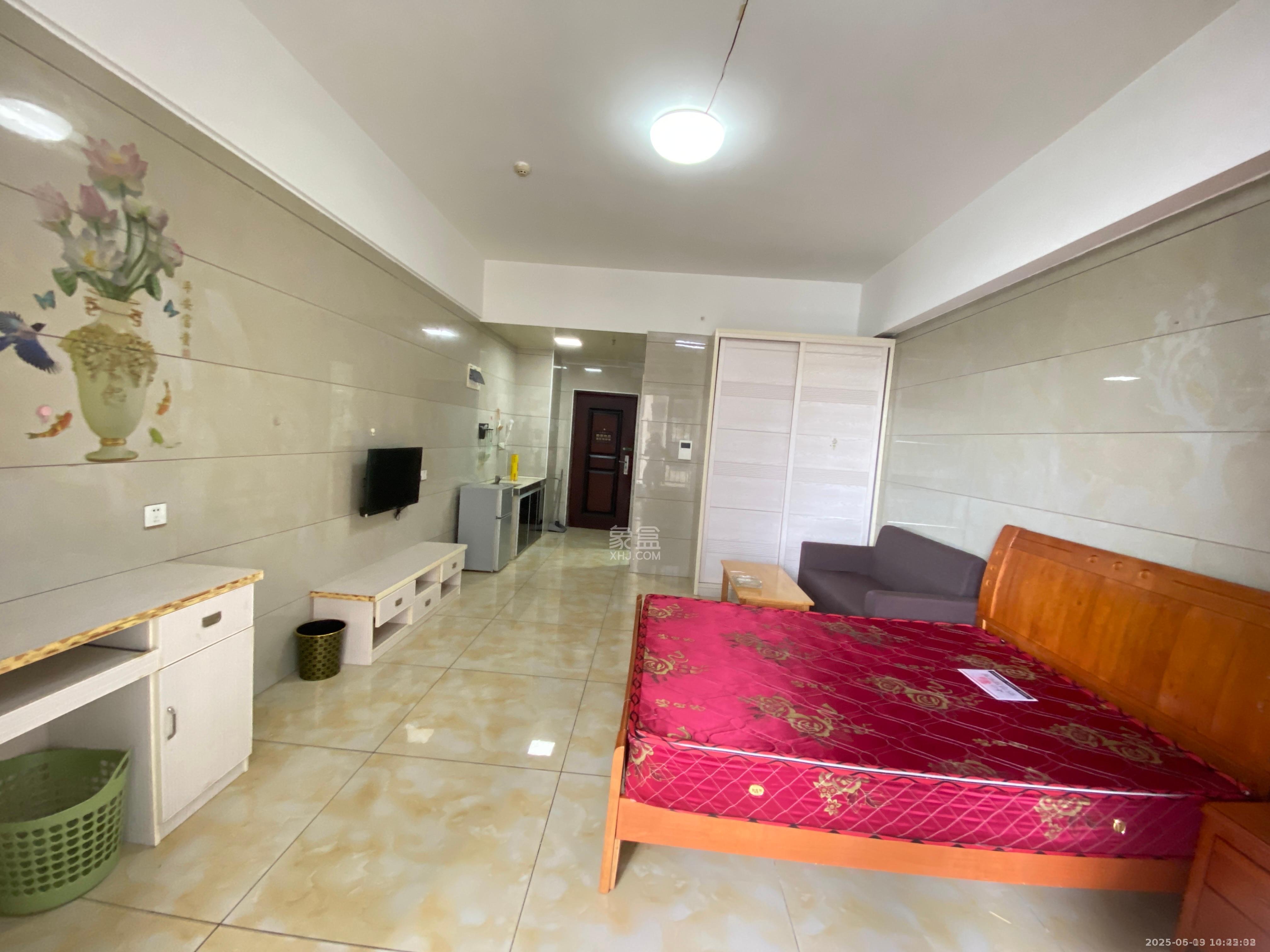 中泰财富湘江  1室1厅1卫    1100.0元/月 中泰财富湘江  1室1厅1卫    1100.0元/月室内图