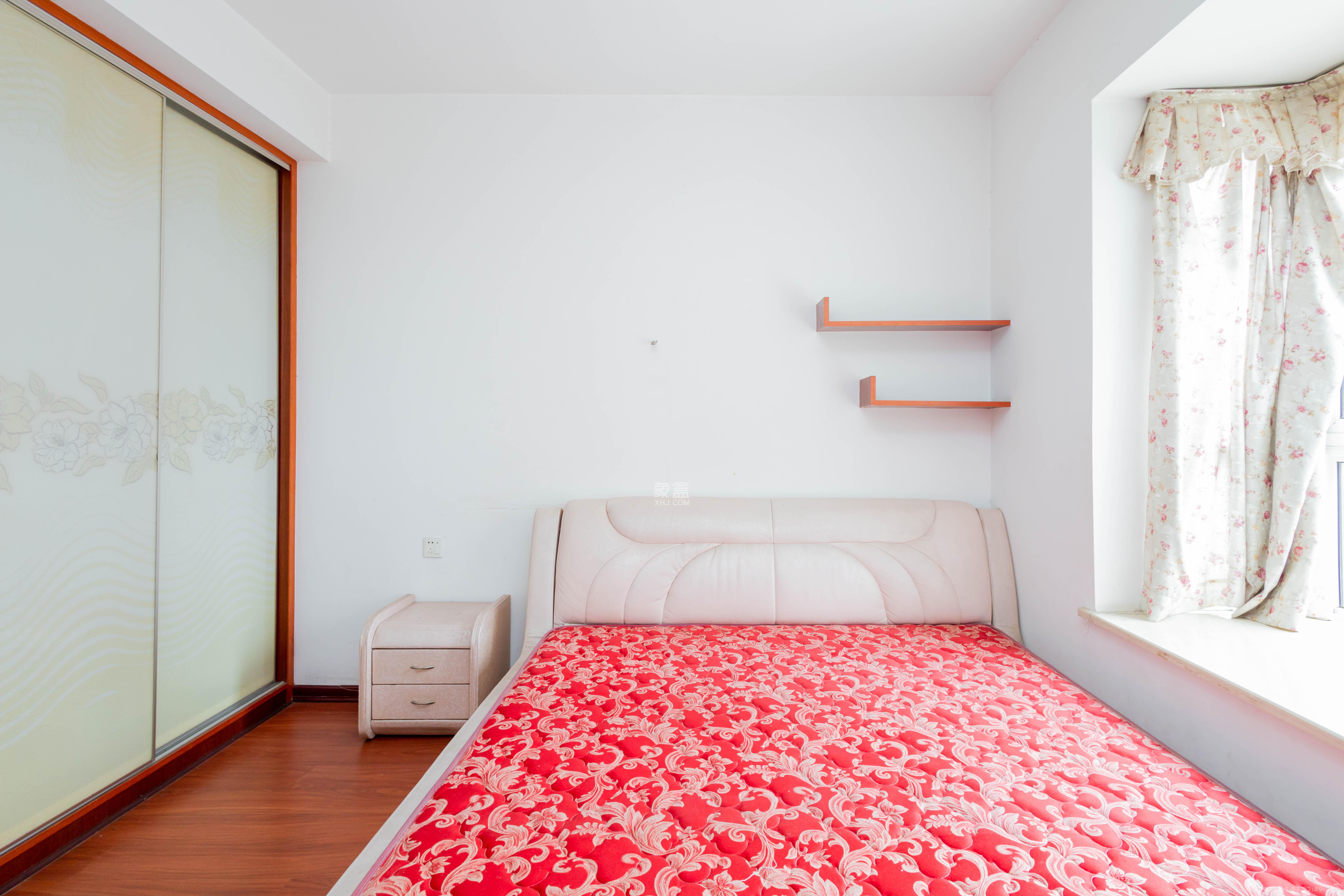 博雅湘水湾 2室2厅1卫 48.0万 博雅湘水湾 2室2厅1卫 48.0万卧室