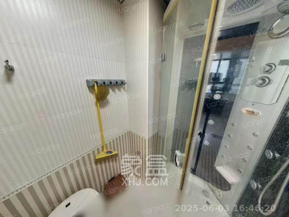 满庭芳小区  1室1厅1卫    1880.0元/月室内图