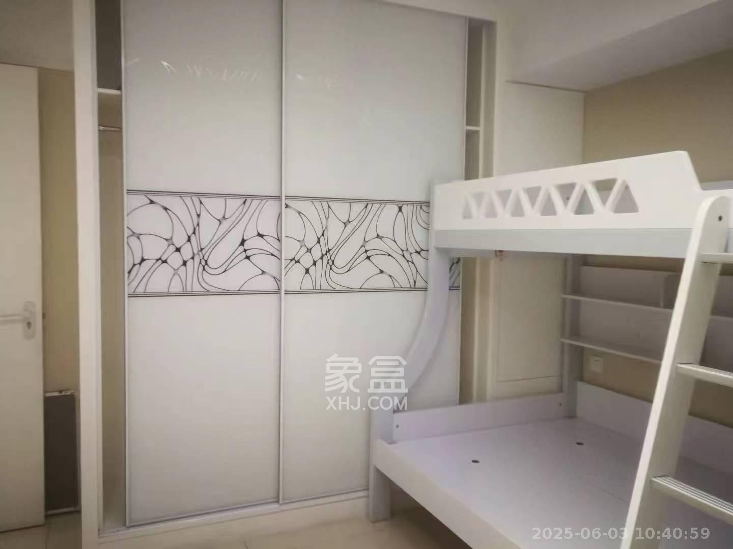 西罗亚大厦  2室1厅1卫   3500.00元/月室内图