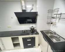 西罗亚大厦  2室1厅1卫    3500.0元/月 西罗亚大厦  2室1厅1卫    3500.0元/月