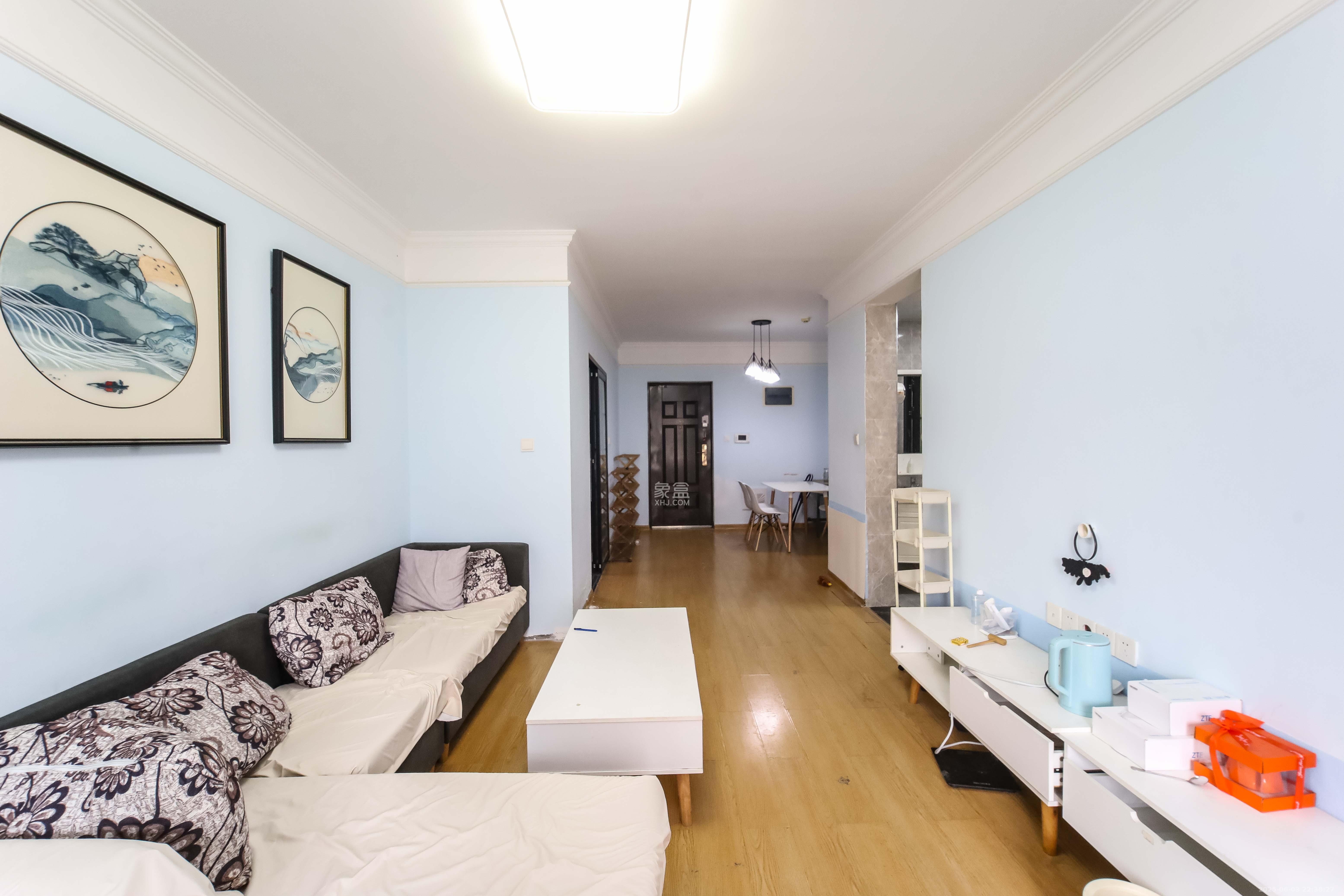 金地格林公馆 3室2厅1卫 86.0万 金地格林公馆 3室2厅1卫 86.0万客厅