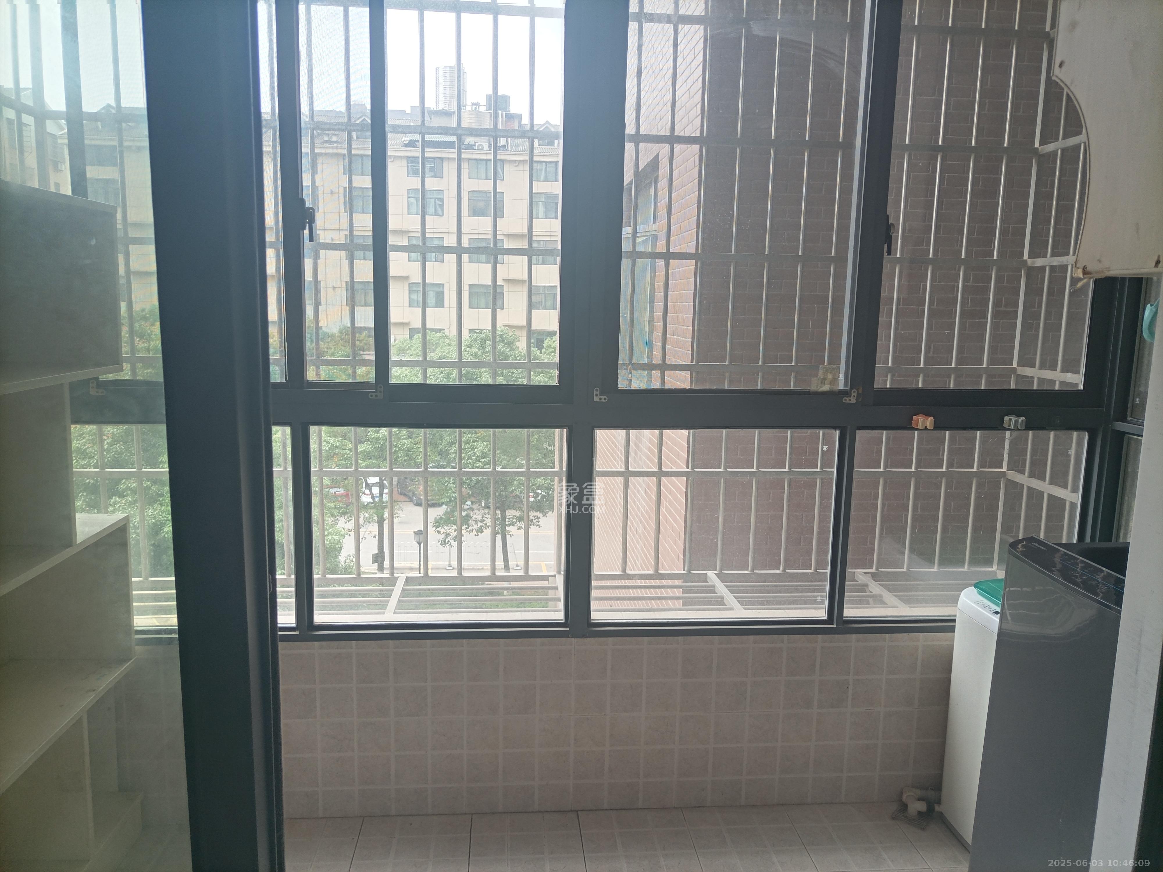 中国铁建国际城二期  3室2厅1卫   1700.00元/月室内图