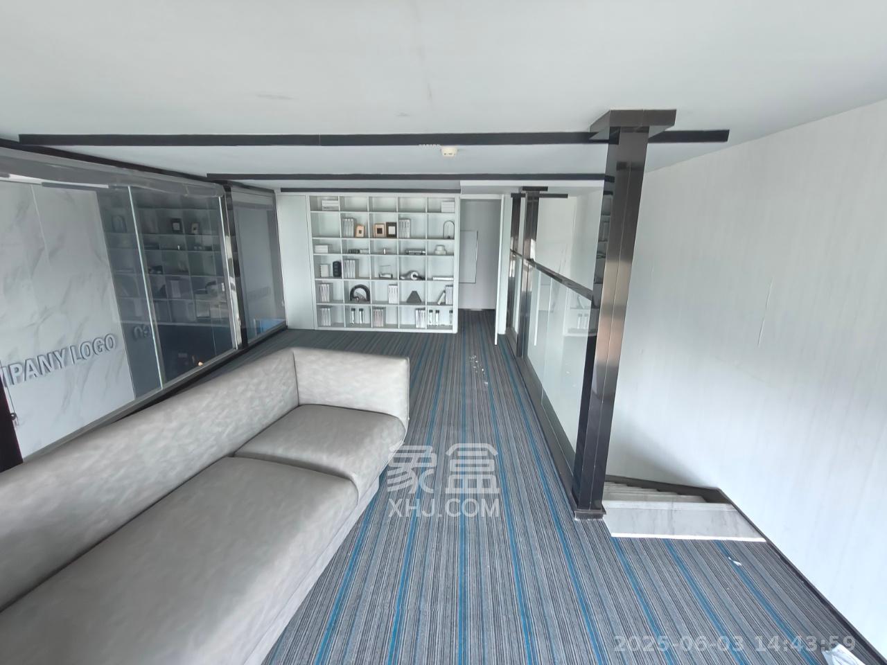 绿地V岛  2室1厅1卫    4000.0元/月 绿地V岛  2室1厅1卫    4000.0元/月室内图