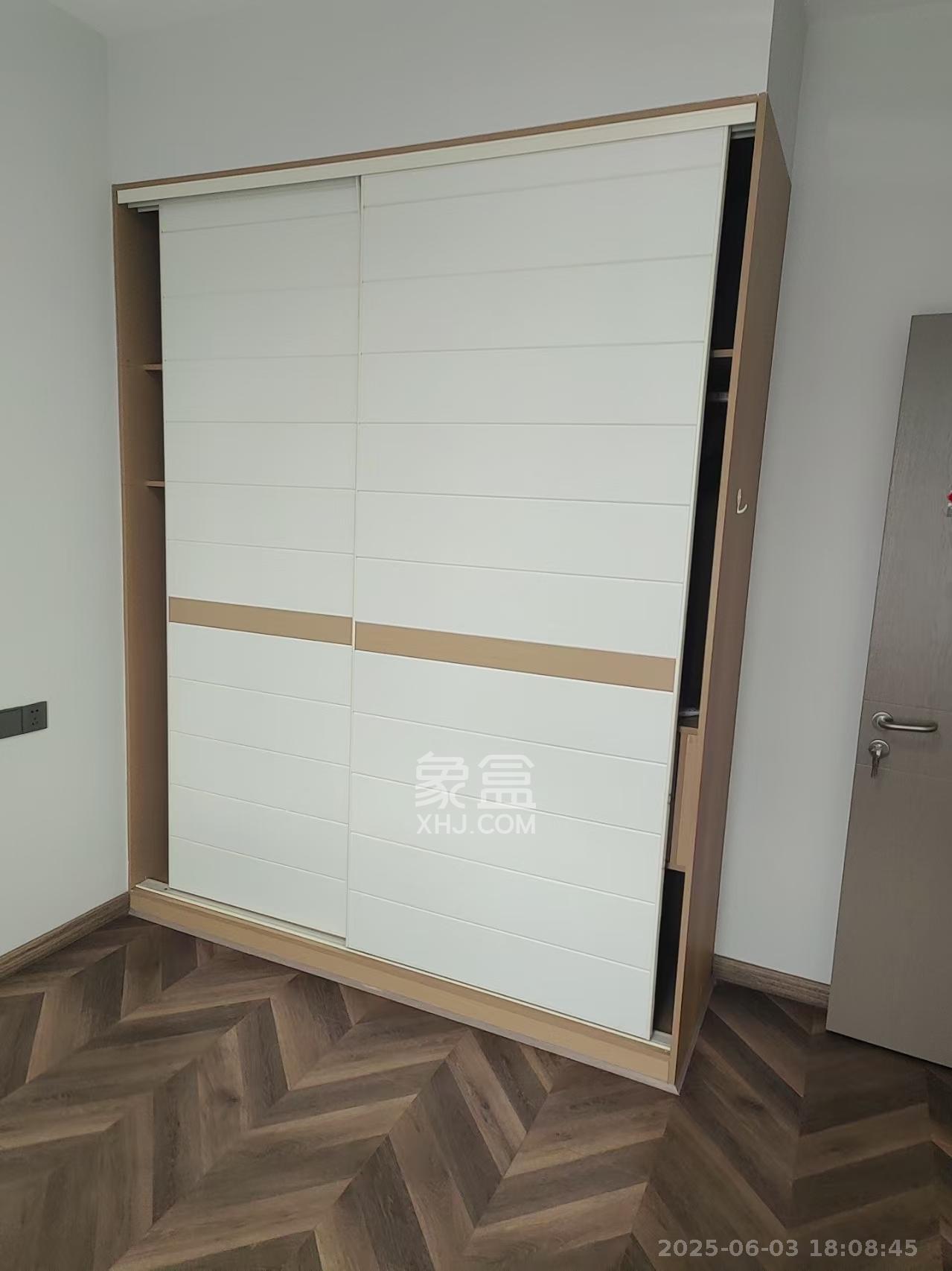 万象府台  3室2厅2卫   4500.00元/月室内图