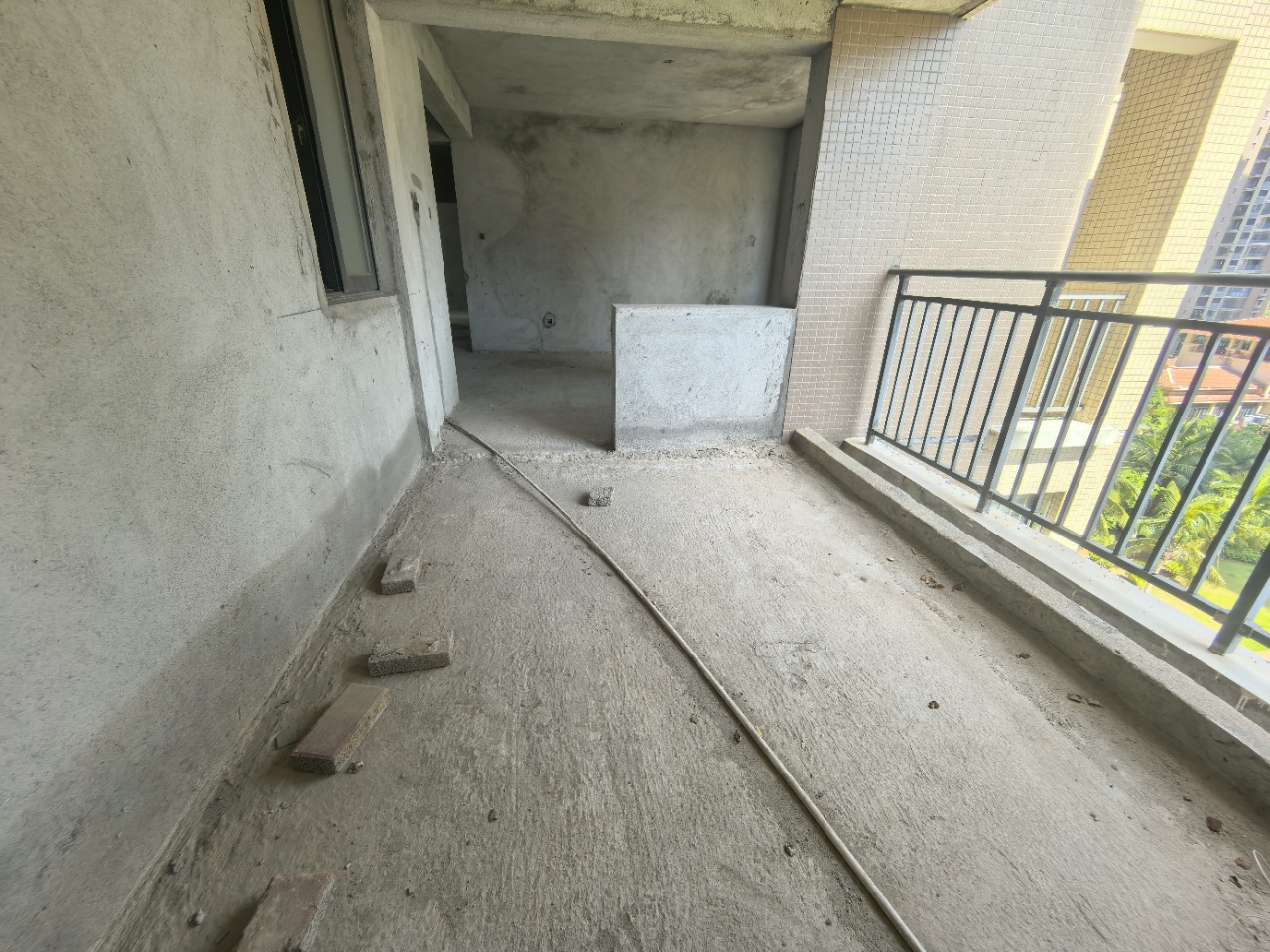 五源河公寓D区  3室2厅2卫   205.00万室内图