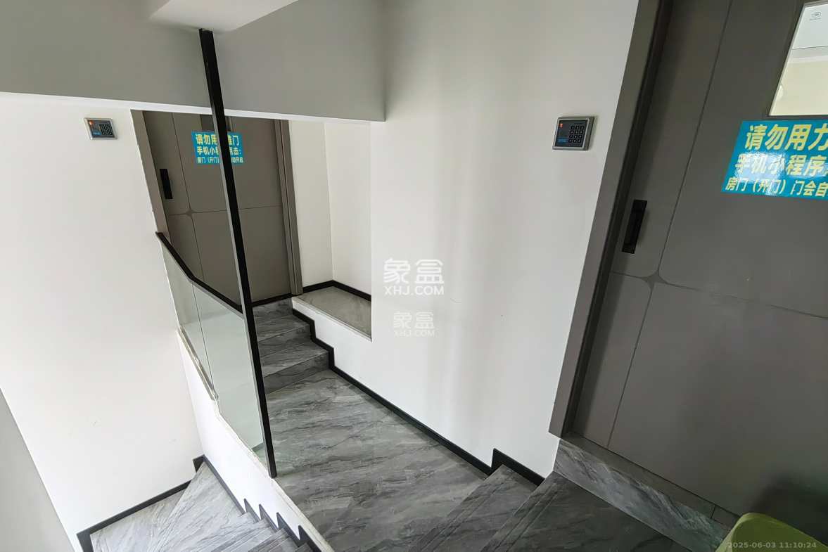 中建嘉和城  2室1厅1卫    2800.0元/月 中建嘉和城  2室1厅1卫    2800.0元/月室内图