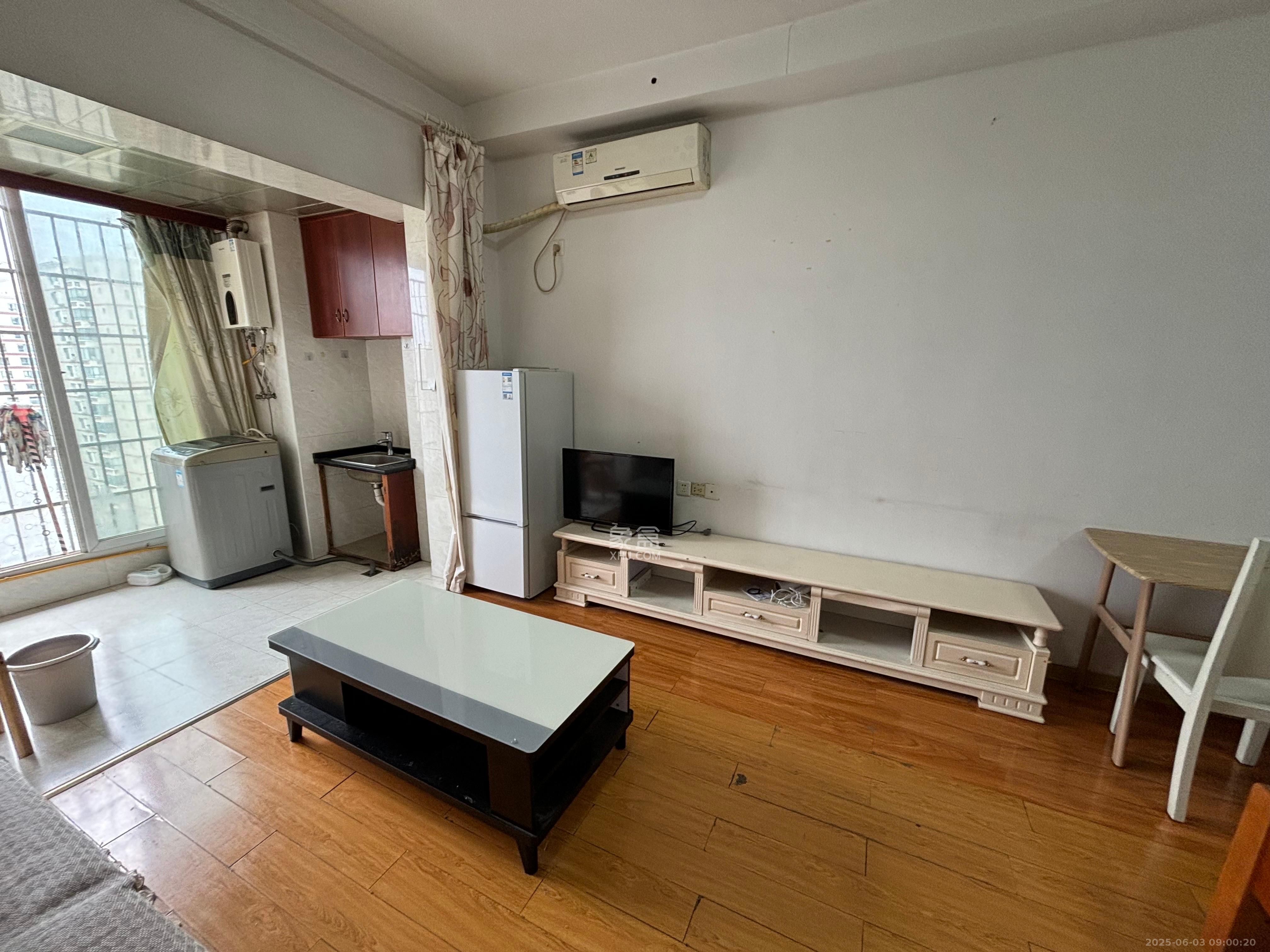 尚都花园城  1室1厅1卫    1100.0元/月室内图